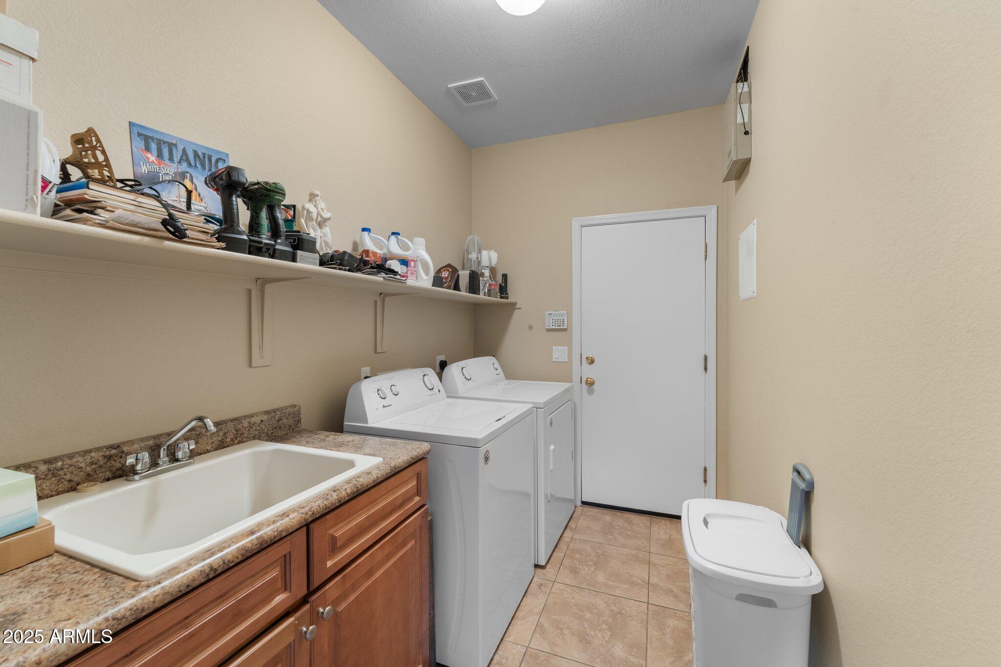 ROYAL RANCH UNIT 2 PARCEL 5 - Residential