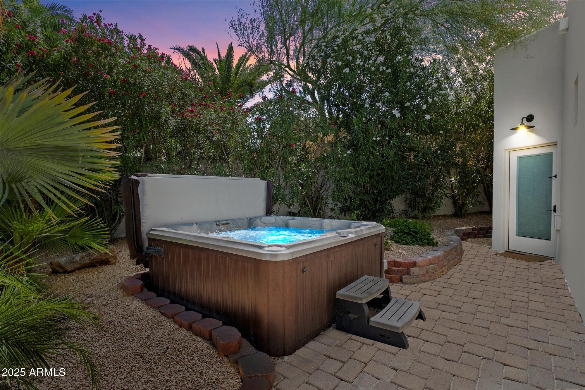 FOOTHILLS RANCHOS - Residential