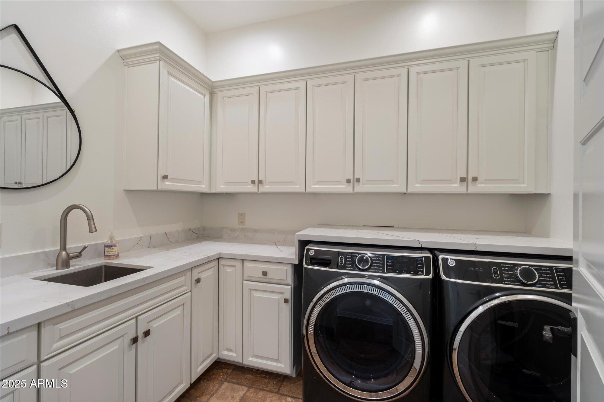 FOOTHILLS RANCHOS - Residential