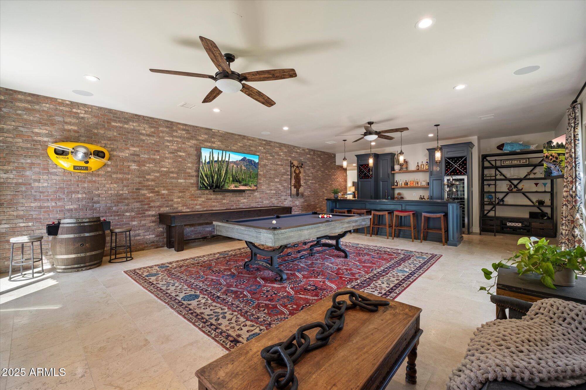 FOOTHILLS RANCHOS - Residential