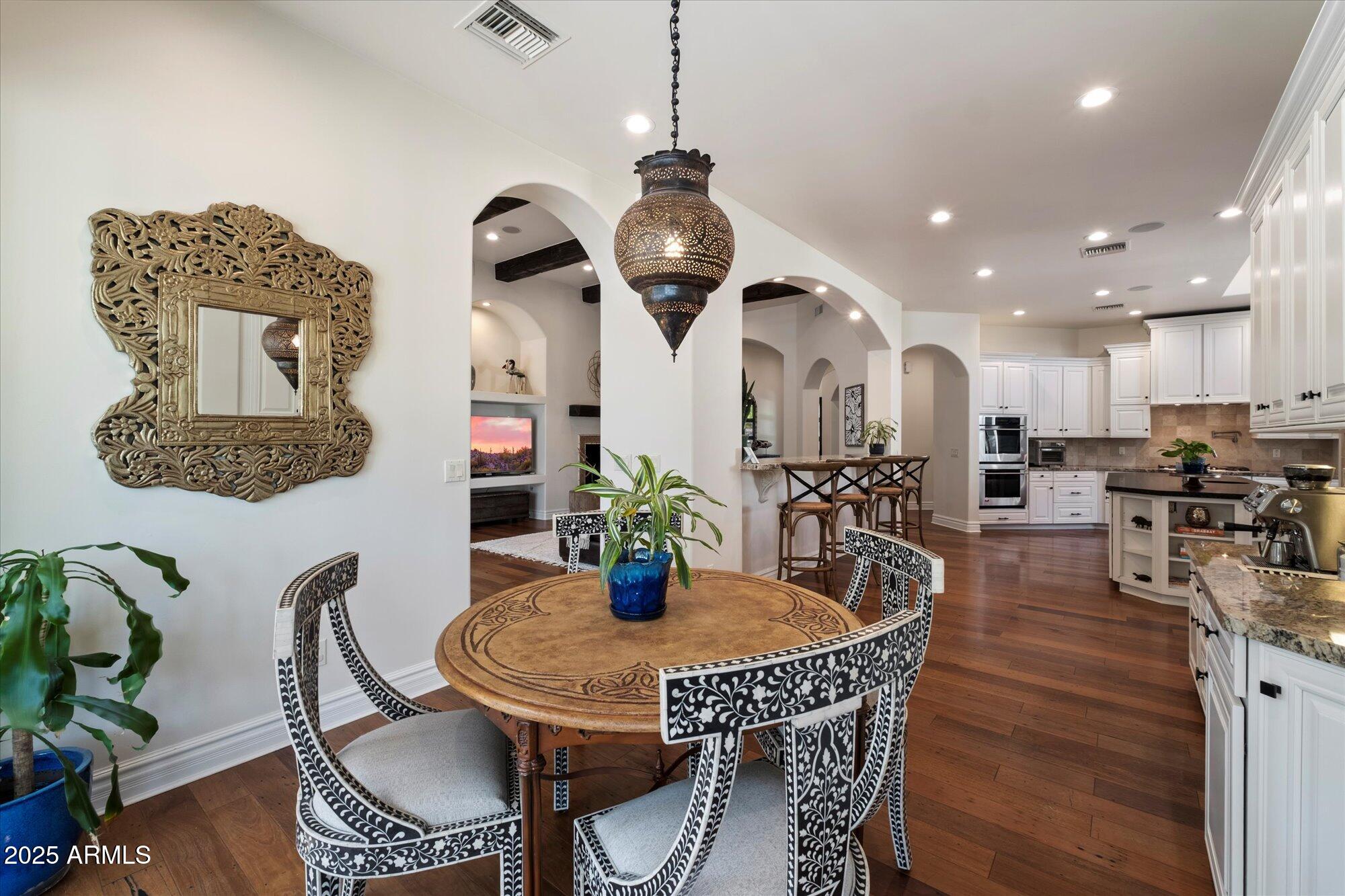 FOOTHILLS RANCHOS - Residential