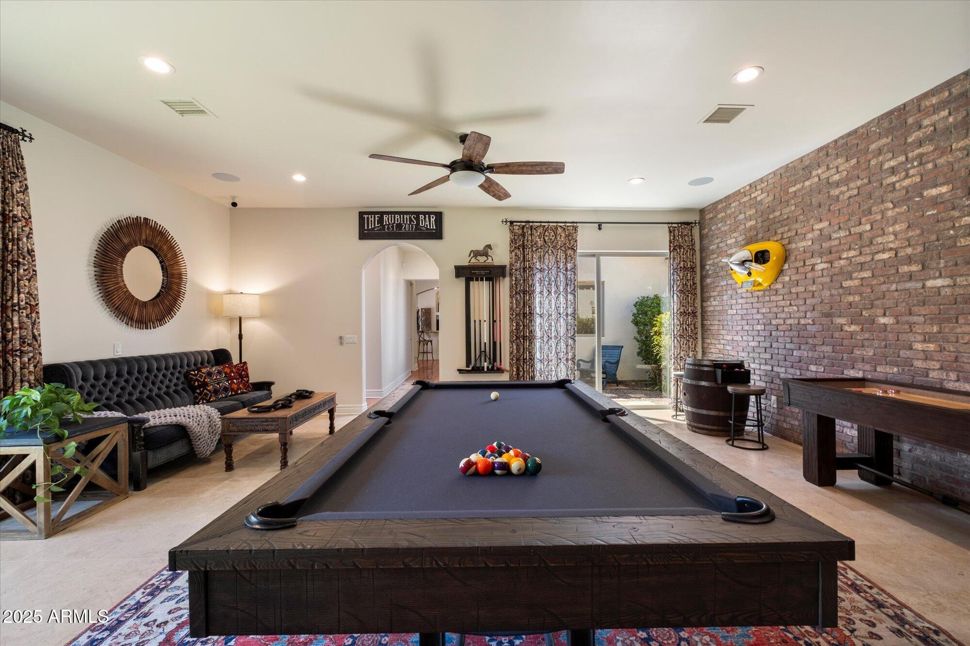 FOOTHILLS RANCHOS - Residential