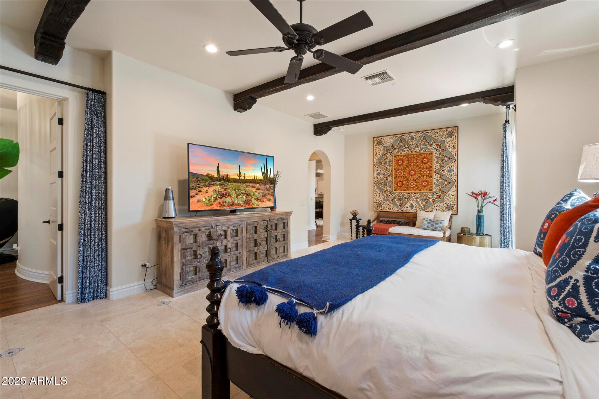 FOOTHILLS RANCHOS - Residential