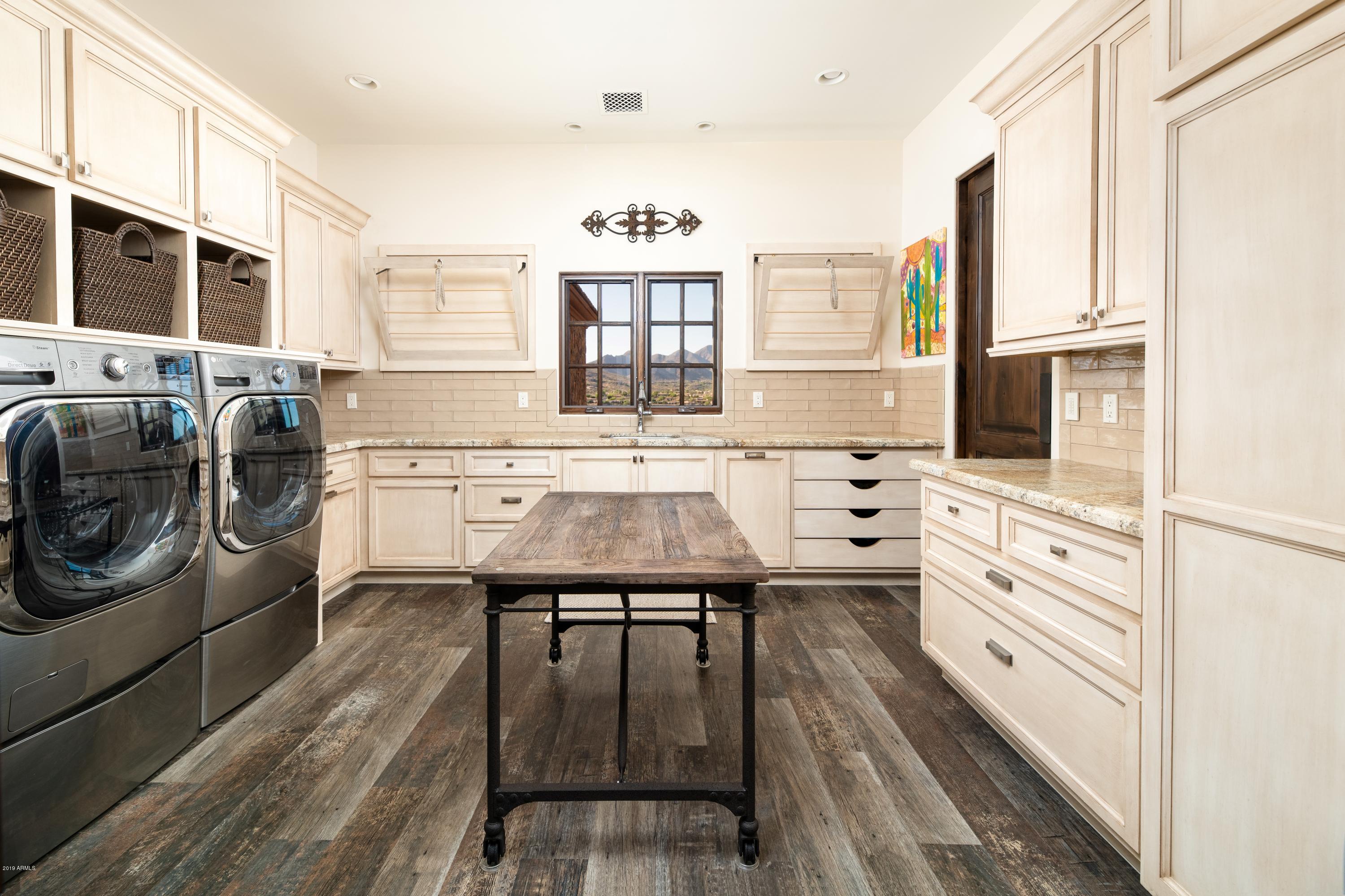 FIREROCK - Residential