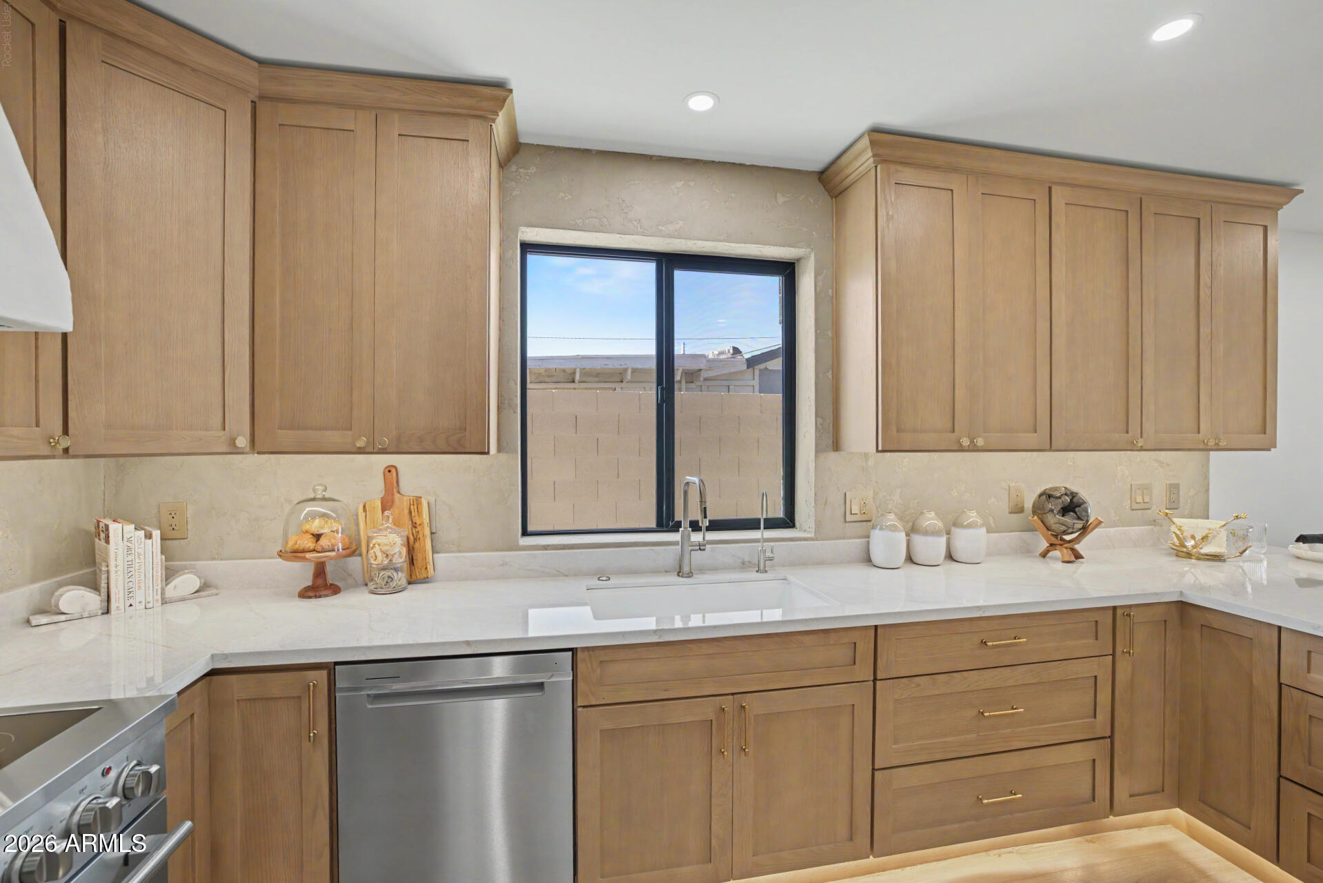 FAIRVIEW PLACE BLKS 1-4 FOR LOT 2 SEE 118-49 - Residential