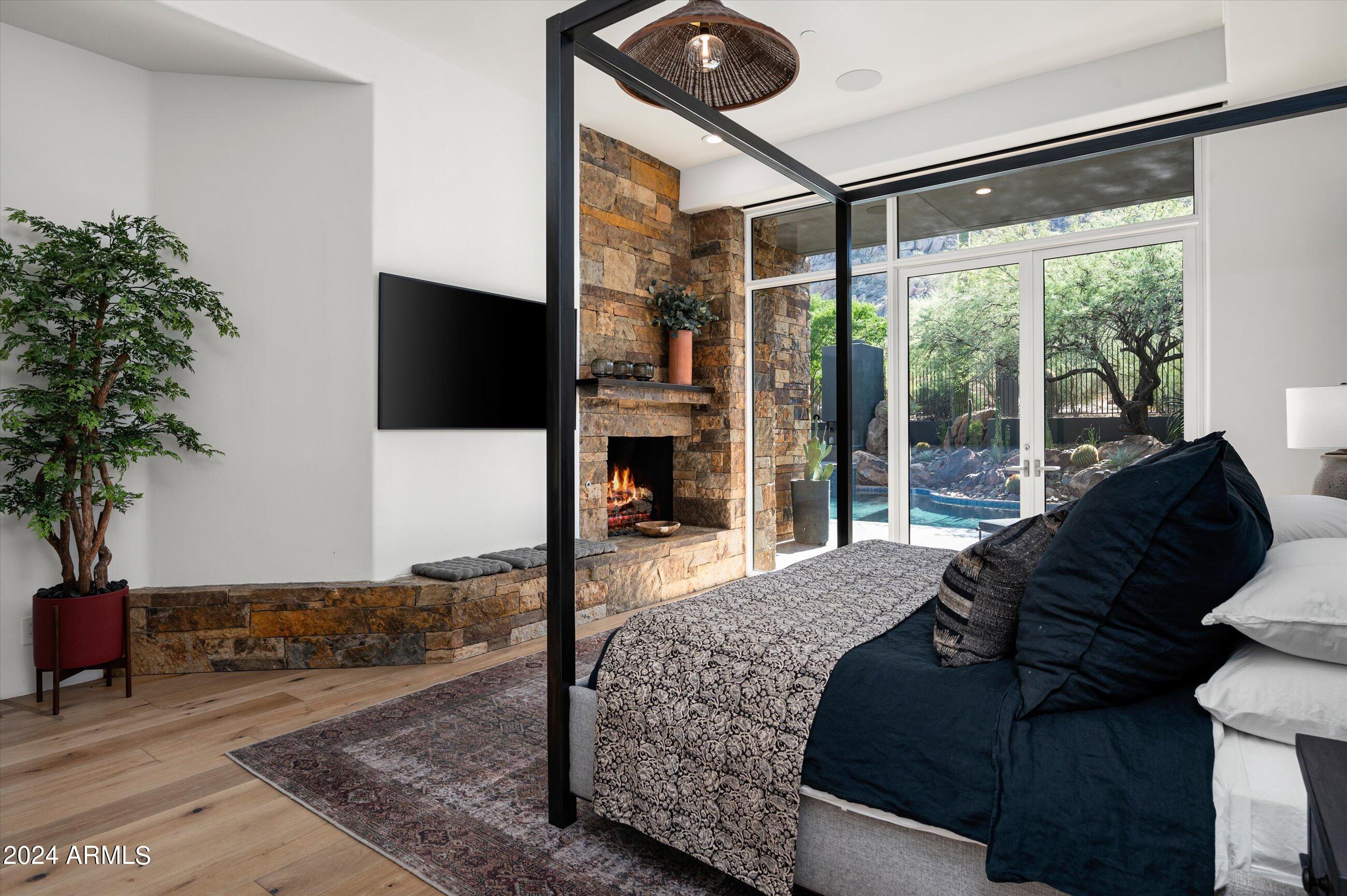ESTANCIA - Residential