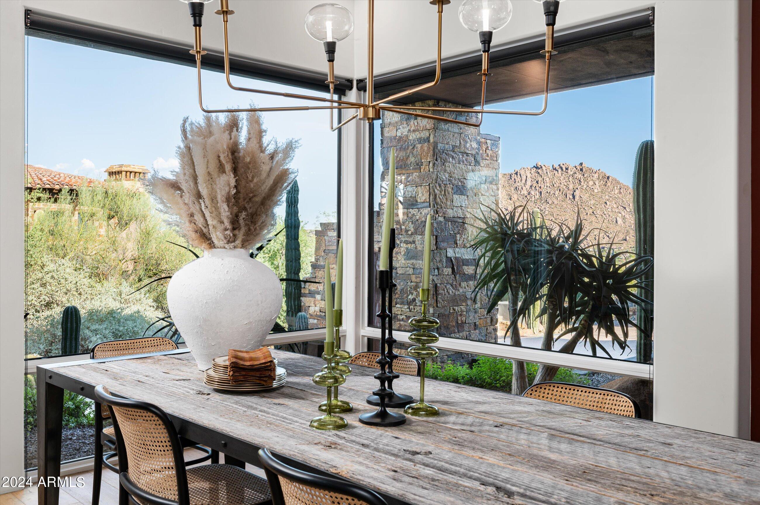ESTANCIA - Residential