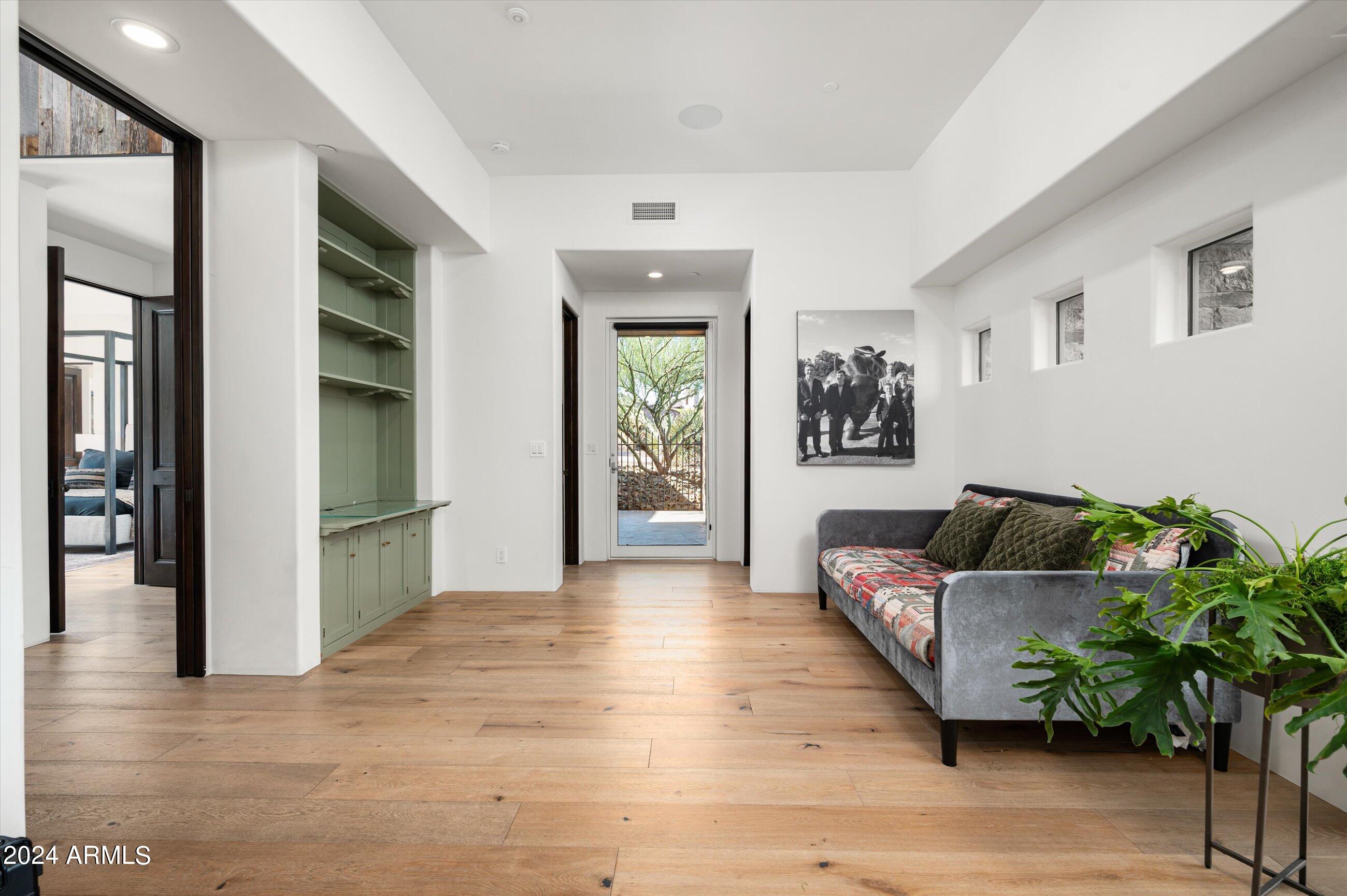 ESTANCIA - Residential