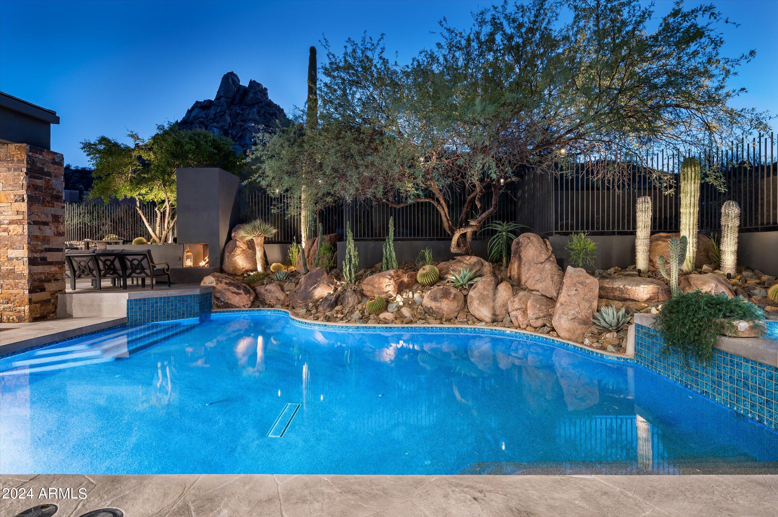 ESTANCIA - Residential
