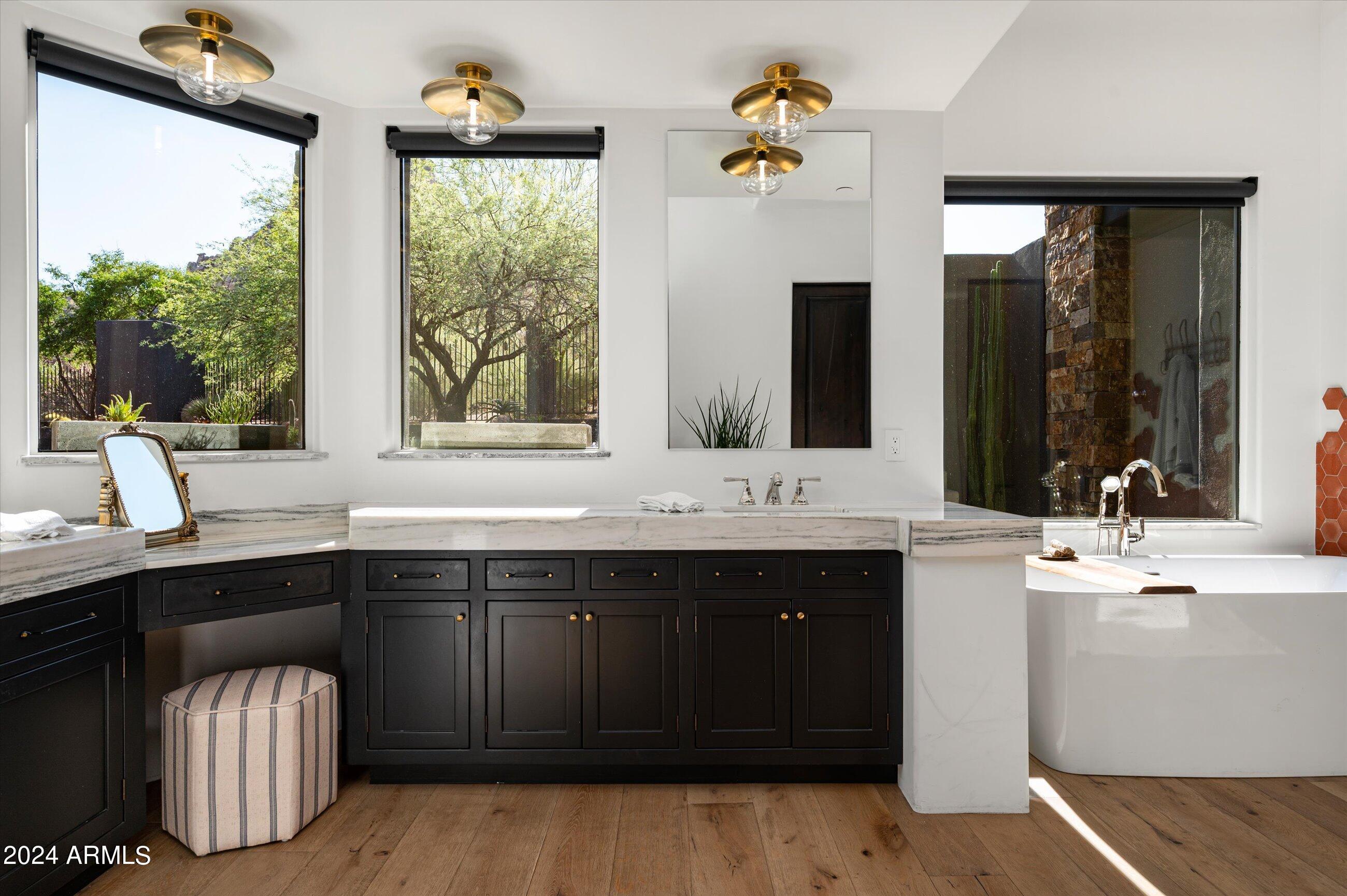 ESTANCIA - Residential