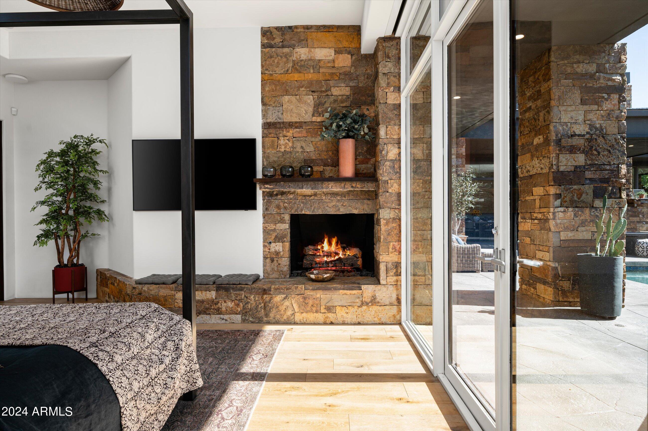 ESTANCIA - Residential