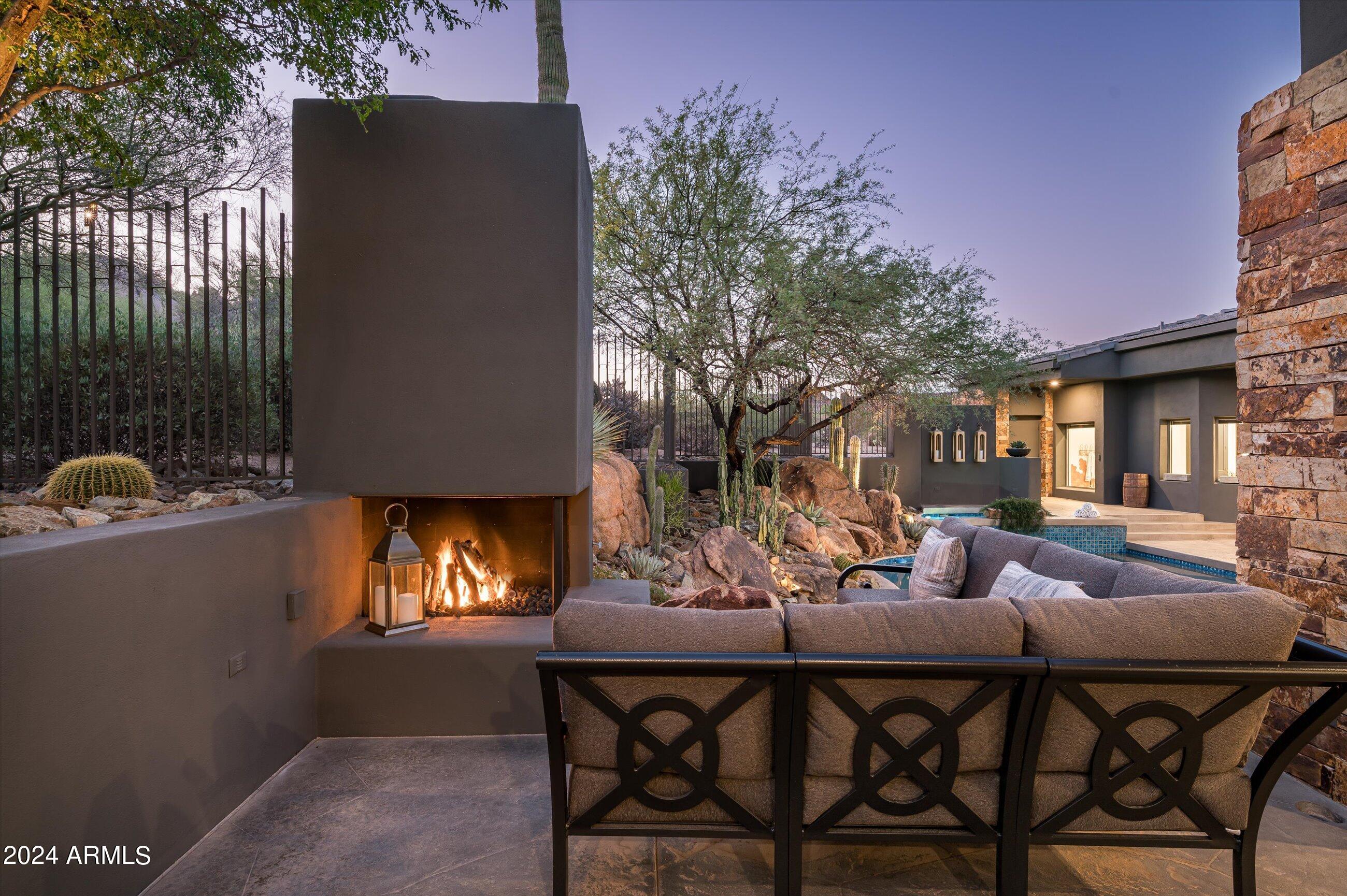 ESTANCIA - Residential