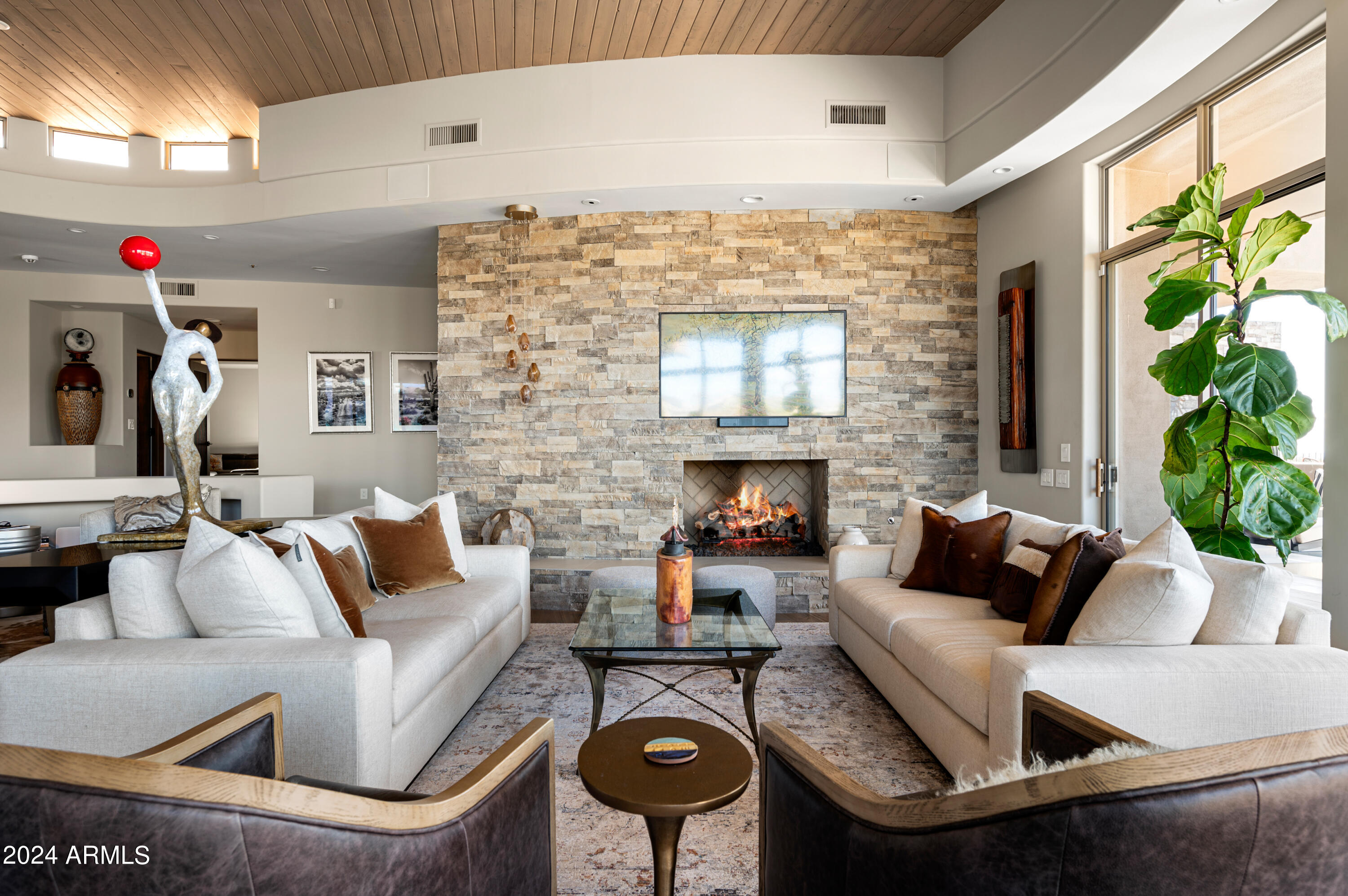 DESERT MOUNTAIN - Residential