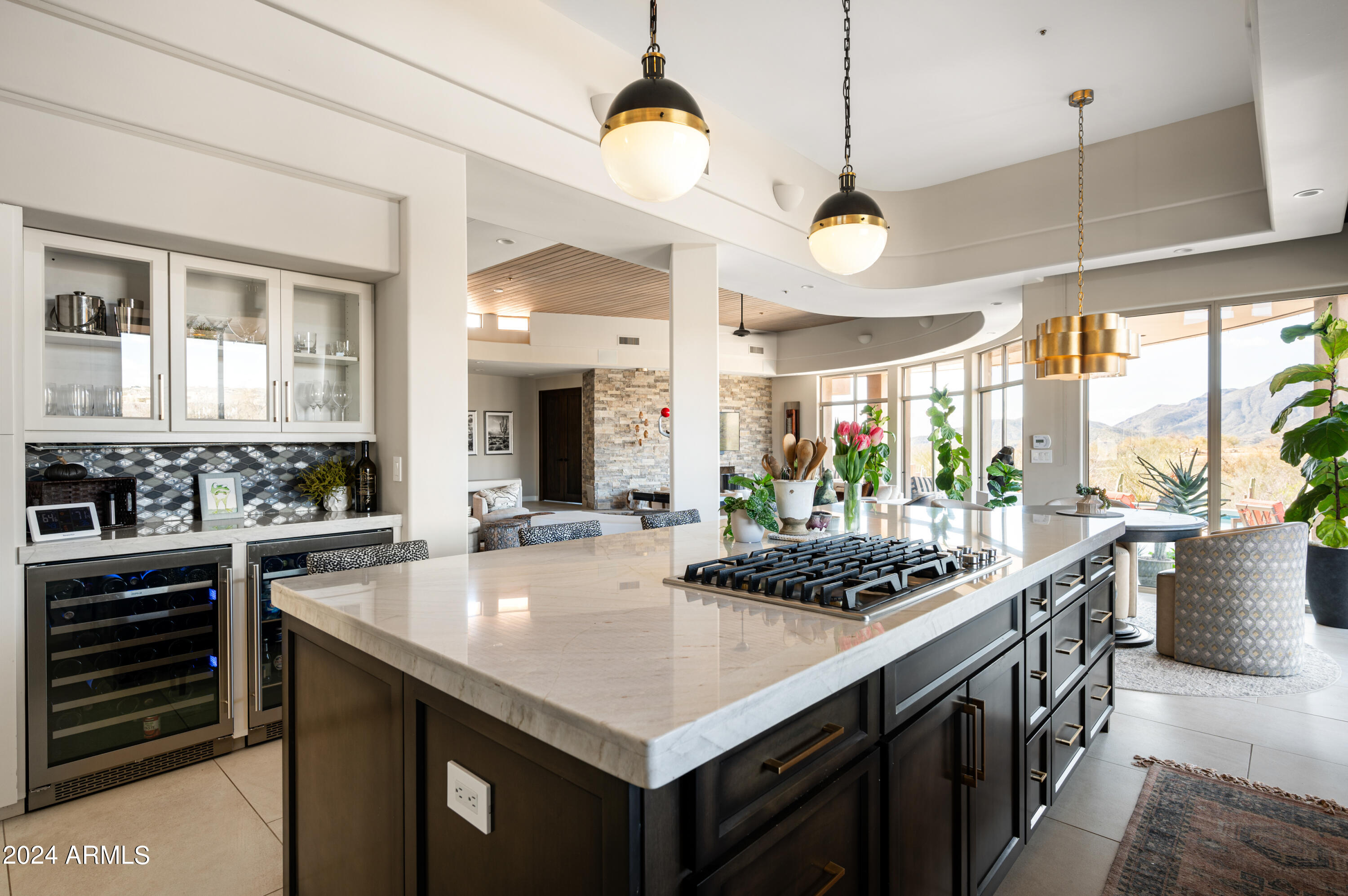 DESERT MOUNTAIN - Residential