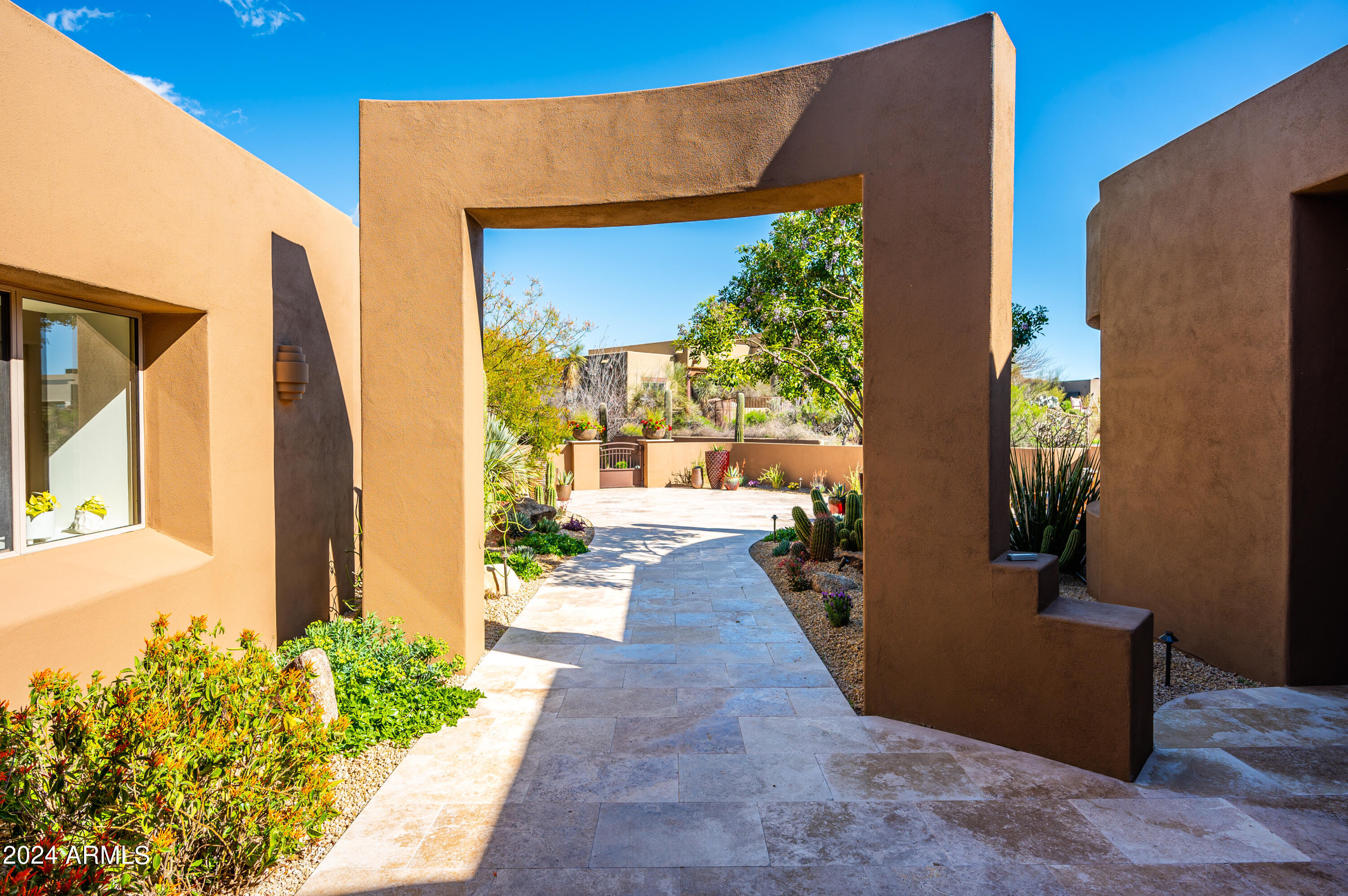 DESERT MOUNTAIN - Residential