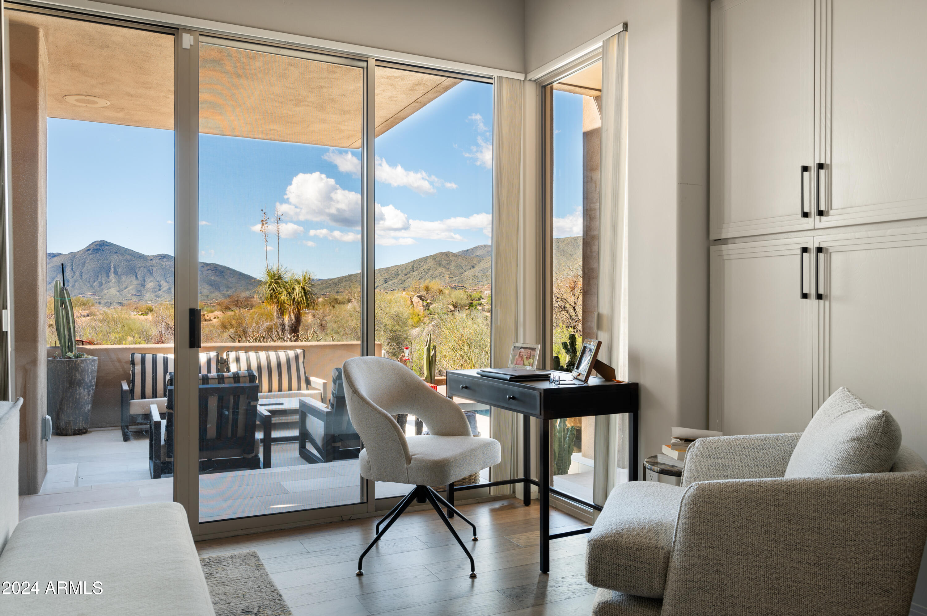 DESERT MOUNTAIN - Residential