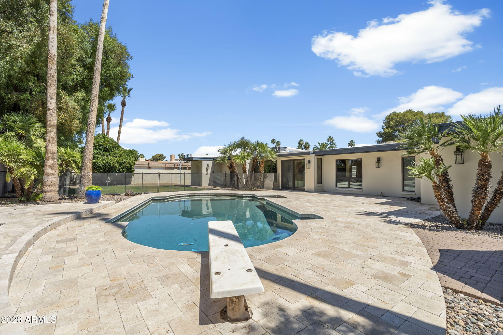 MINI-MOON ESTATES - Residential
