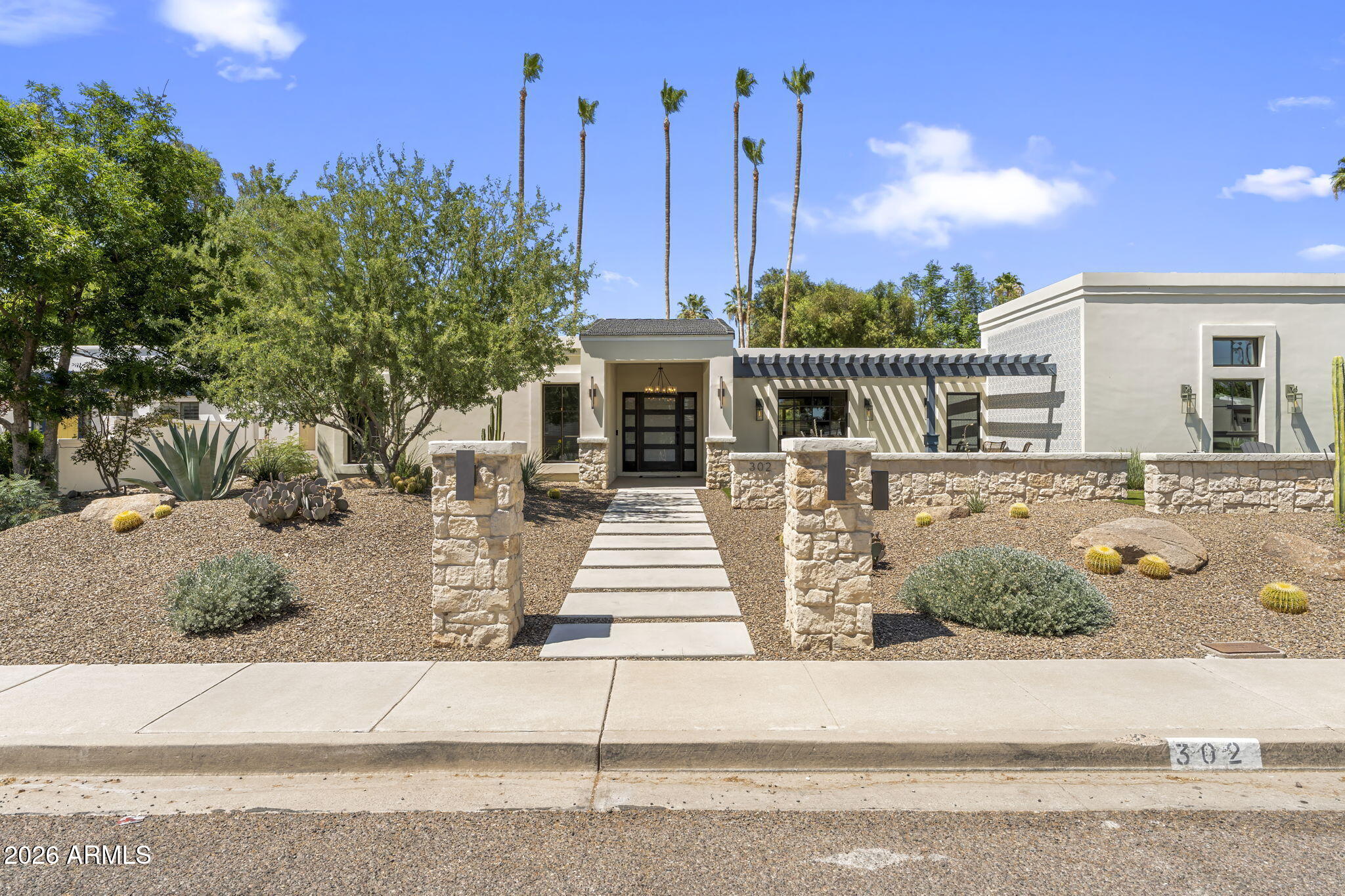 MINI-MOON ESTATES - Residential