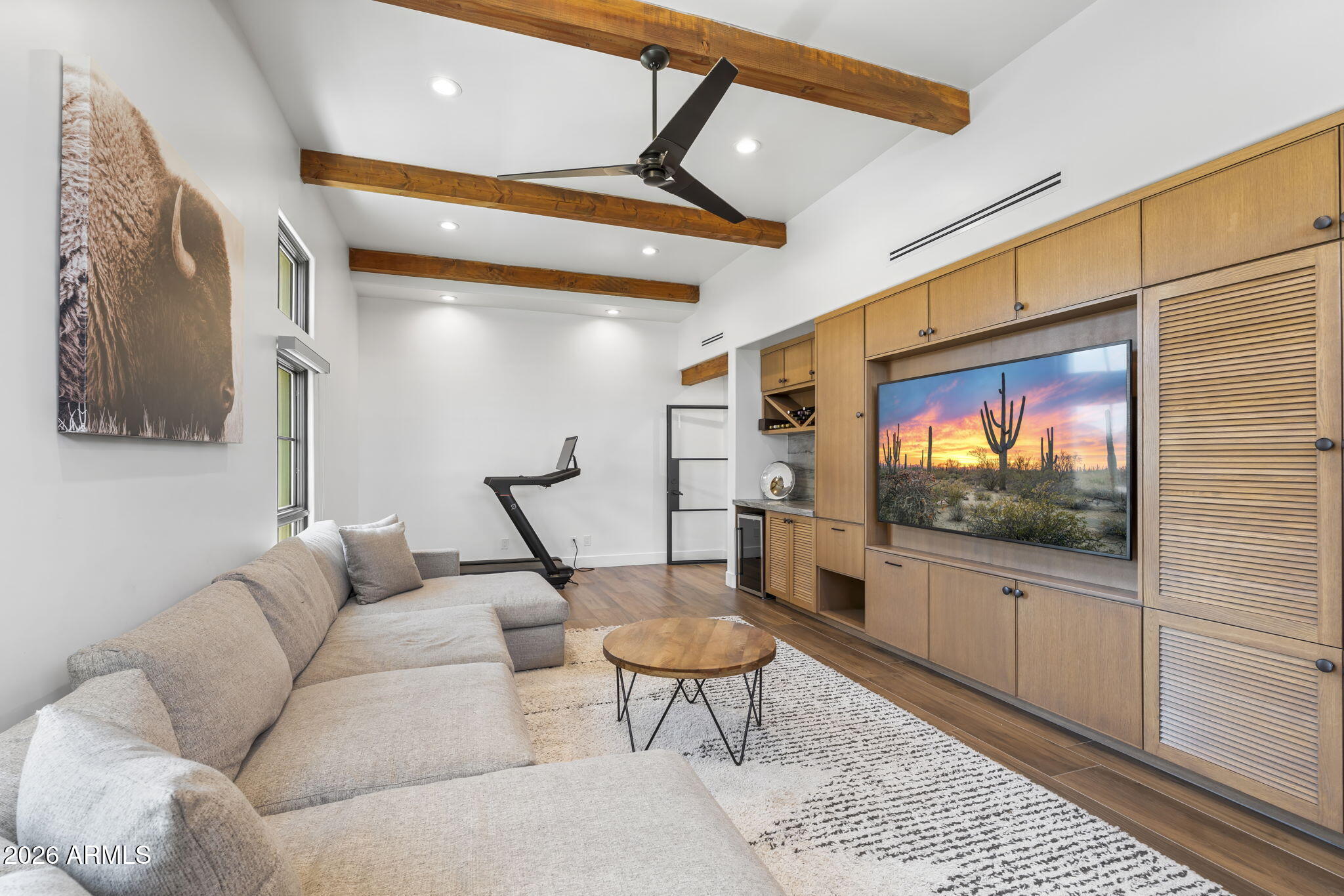 MINI-MOON ESTATES - Residential