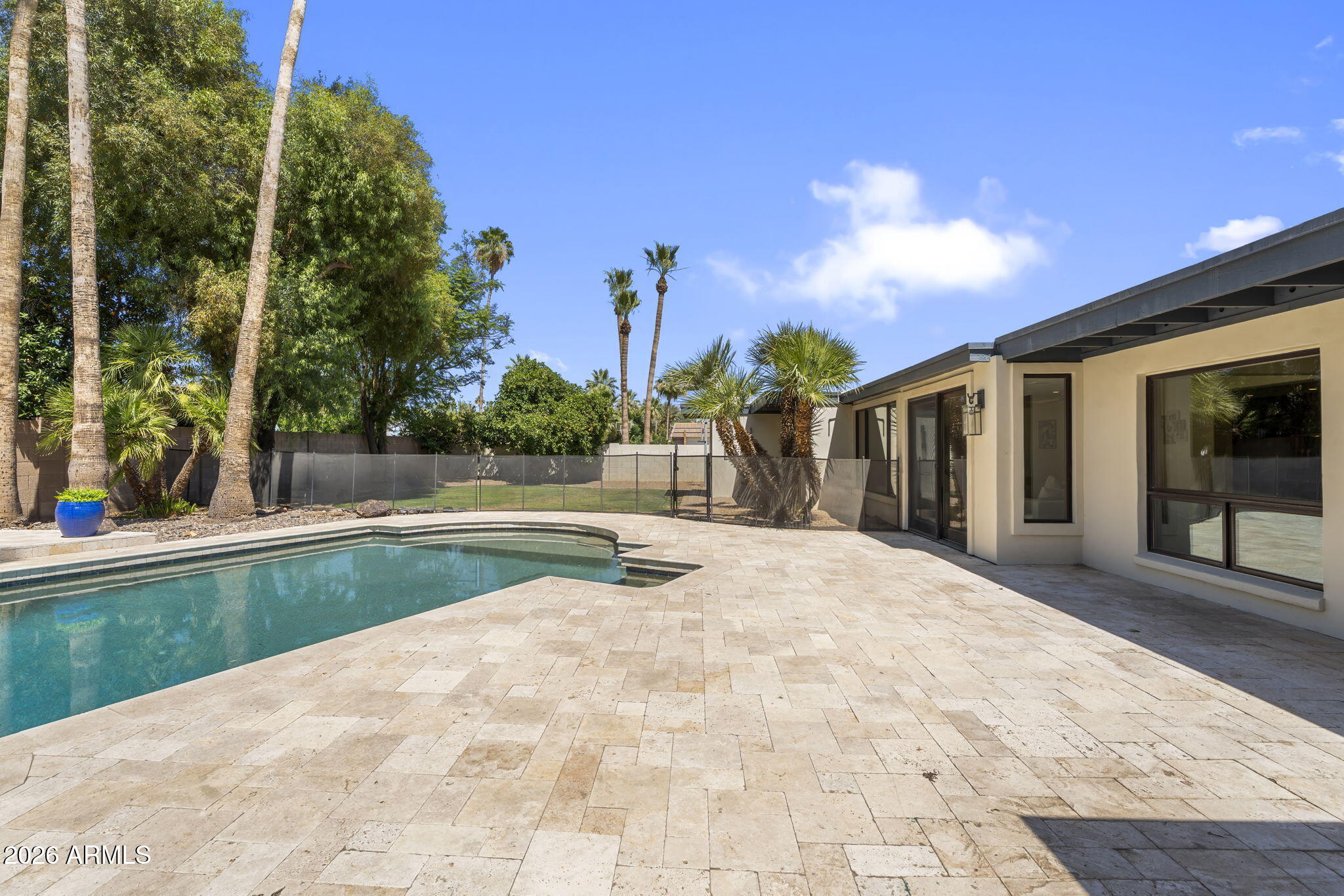 MINI-MOON ESTATES - Residential