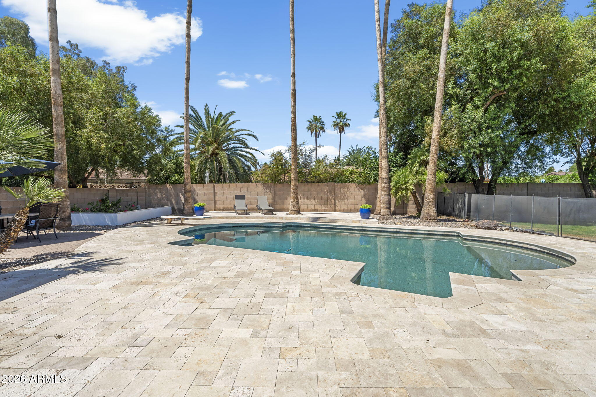 MINI-MOON ESTATES - Residential