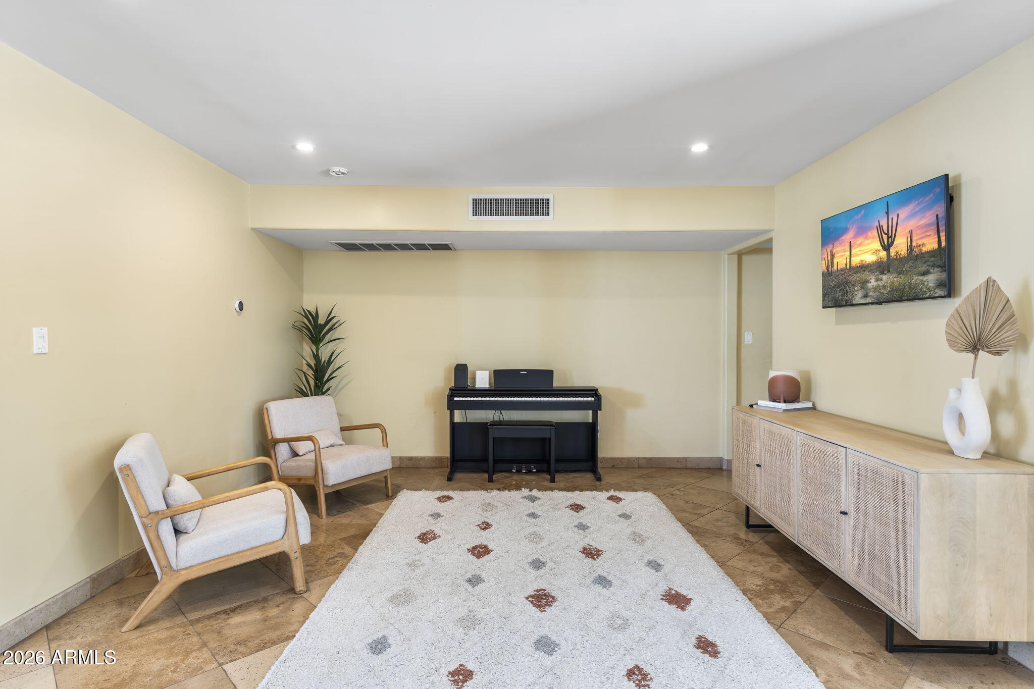 MINI-MOON ESTATES - Residential