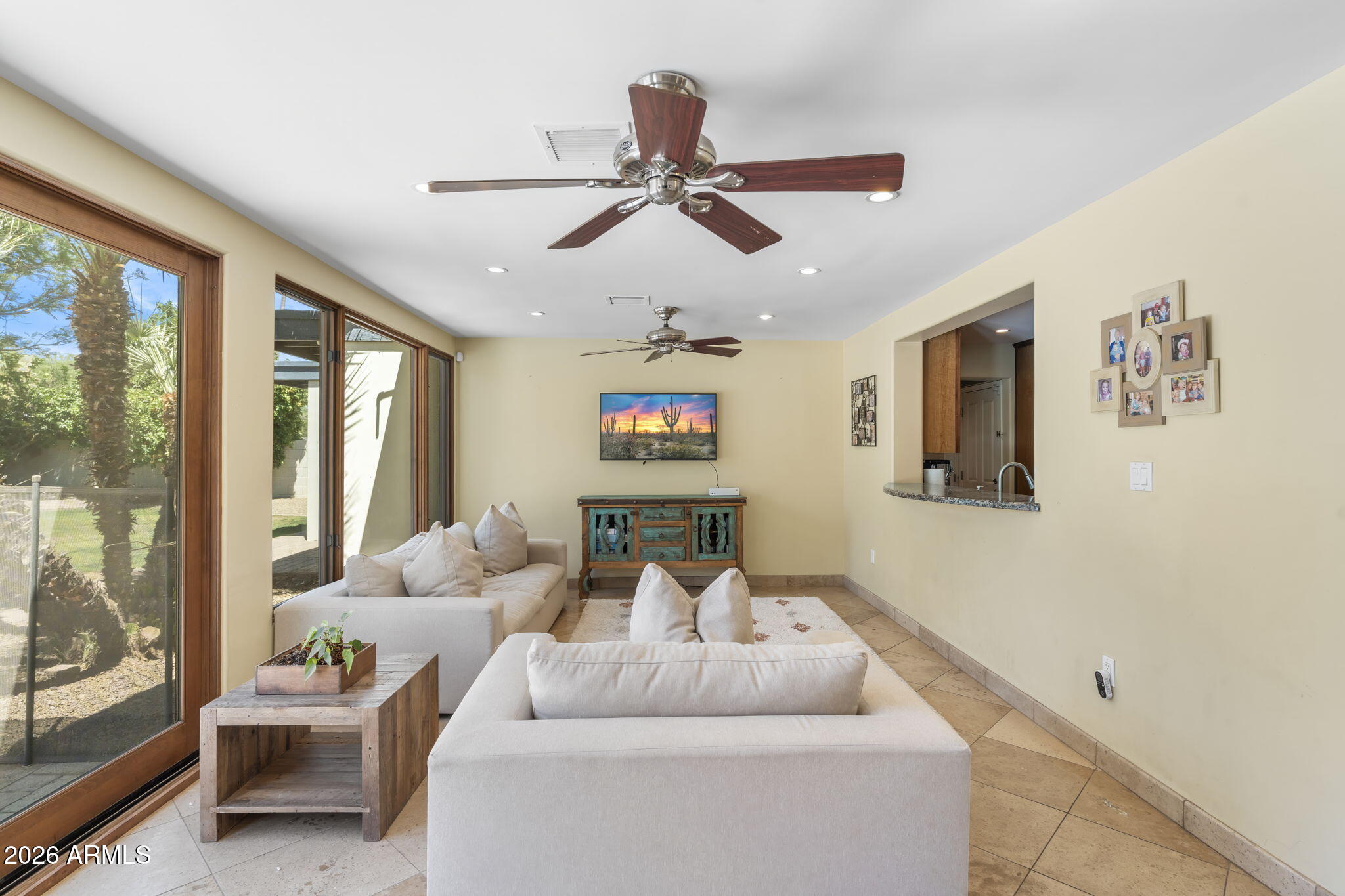 MINI-MOON ESTATES - Residential