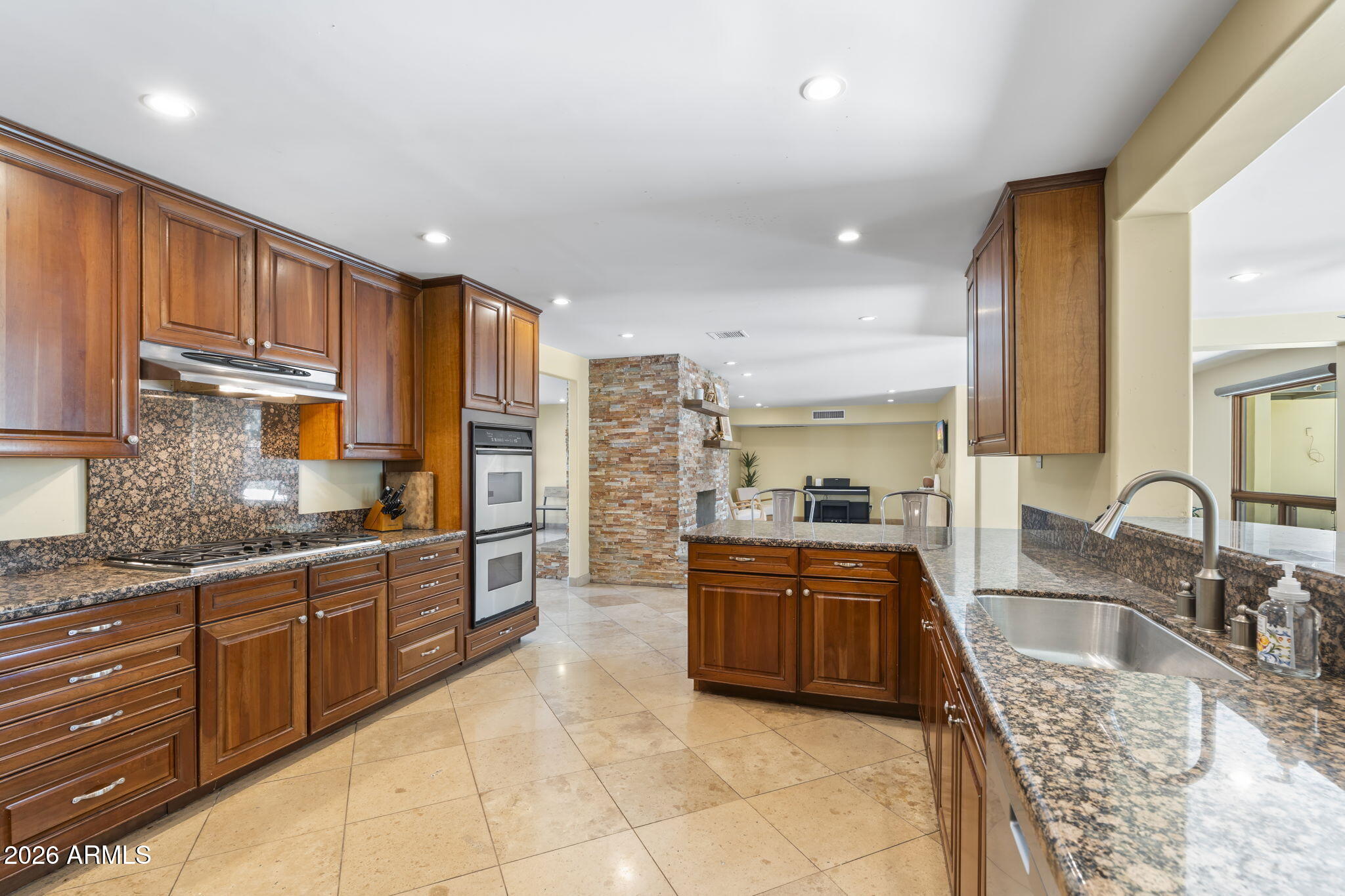 MINI-MOON ESTATES - Residential