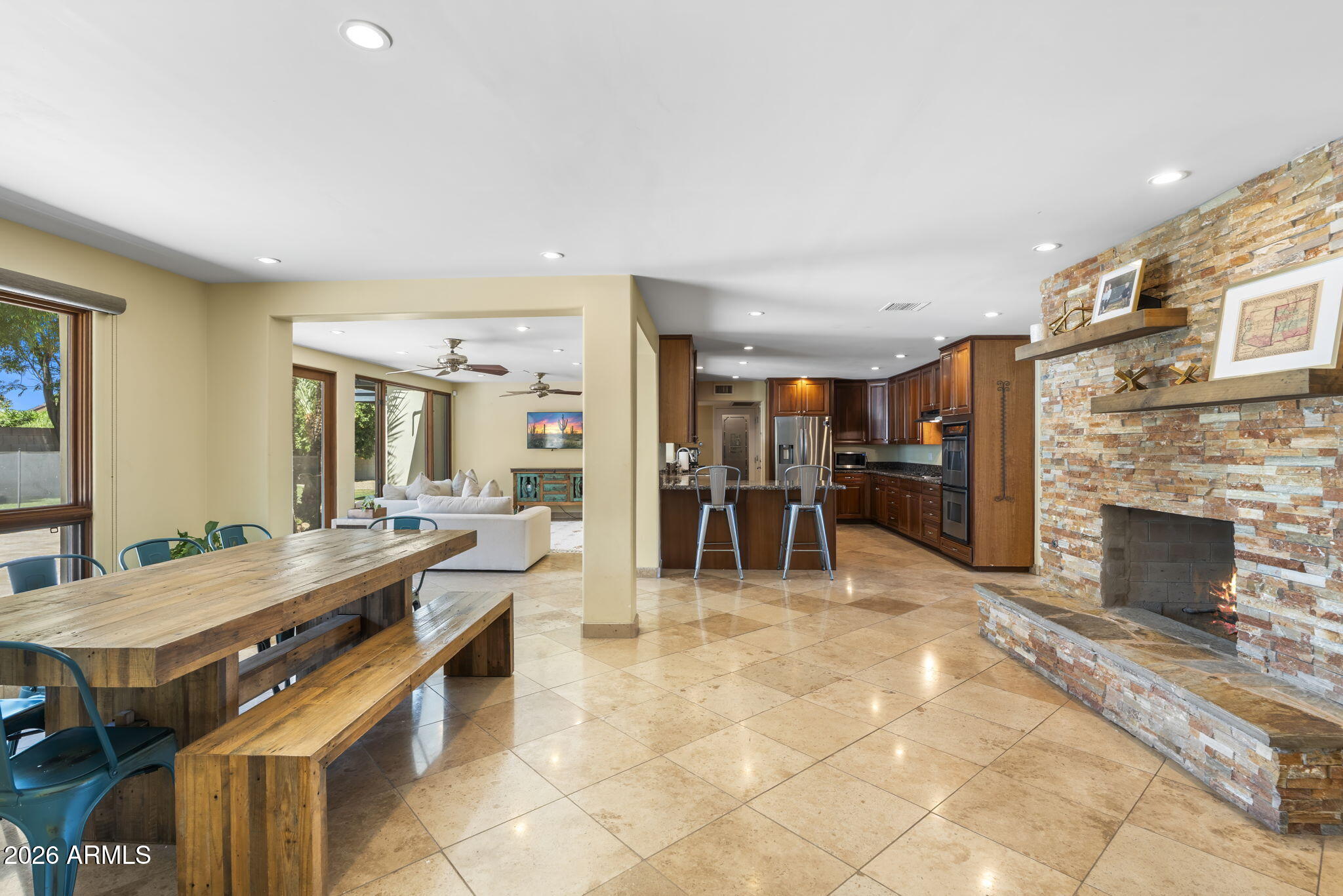 MINI-MOON ESTATES - Residential
