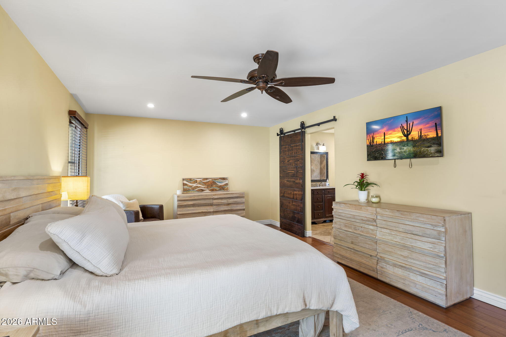 MINI-MOON ESTATES - Residential
