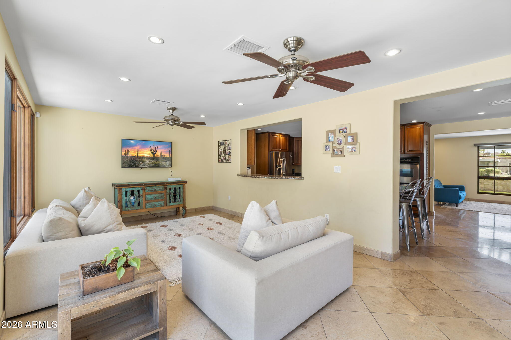 MINI-MOON ESTATES - Residential