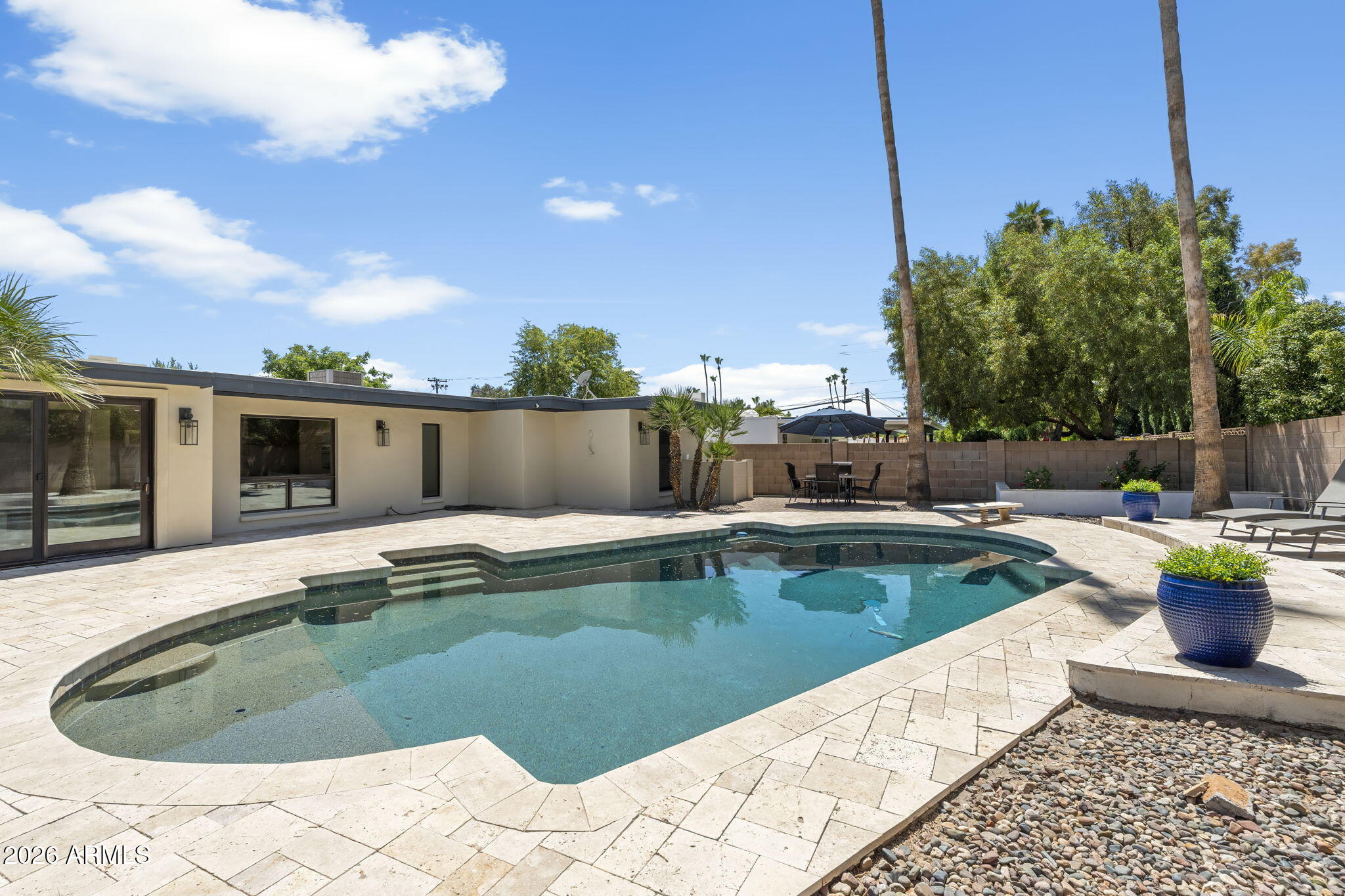 MINI-MOON ESTATES - Residential