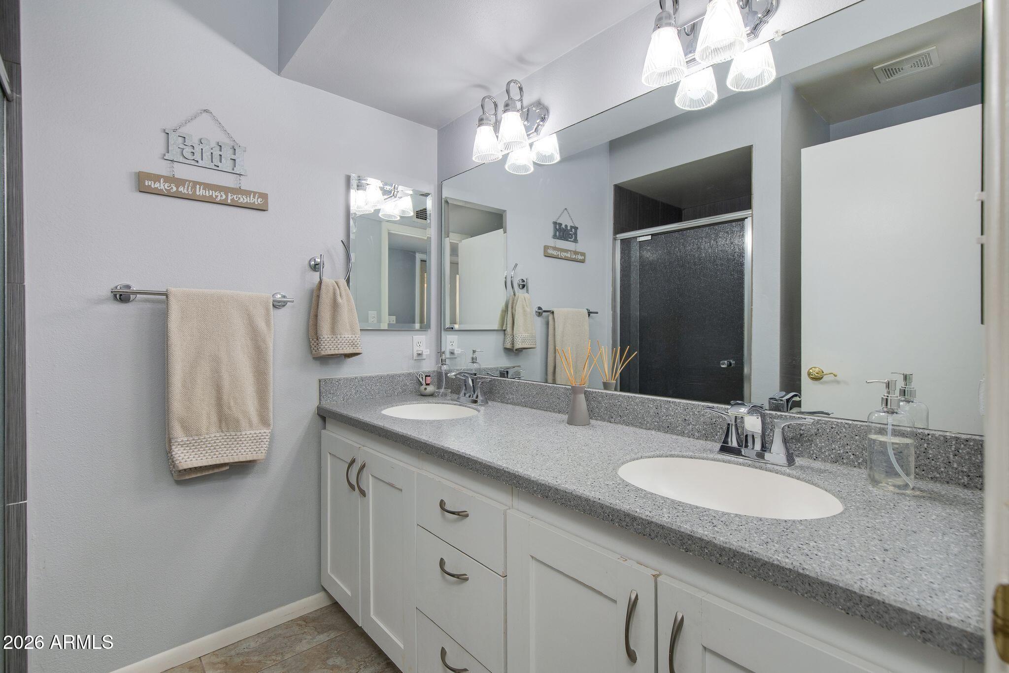 MOON VALLEY LOTS 1-128 146-339 TR A-E - Residential