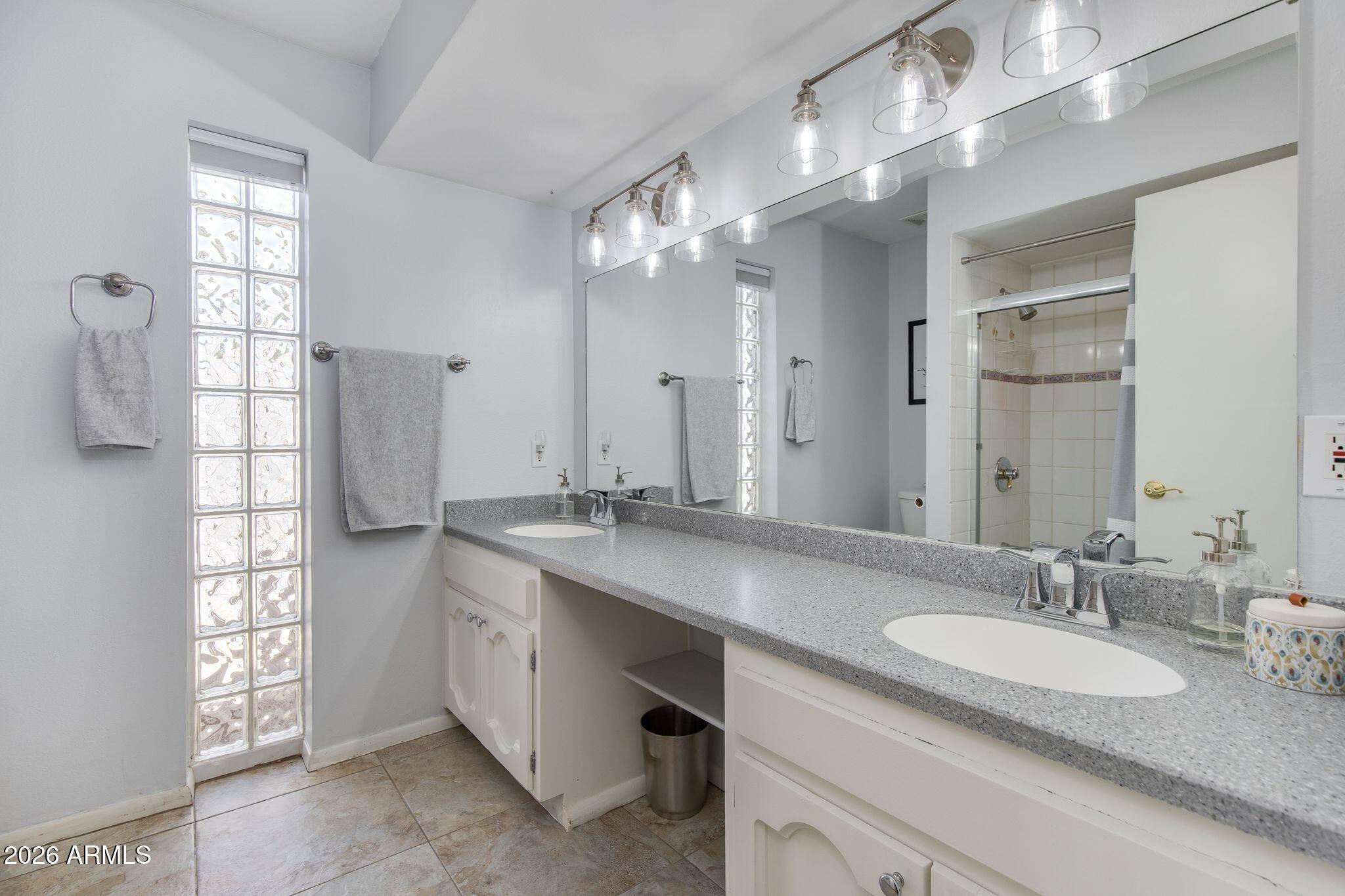 MOON VALLEY LOTS 1-128 146-339 TR A-E - Residential
