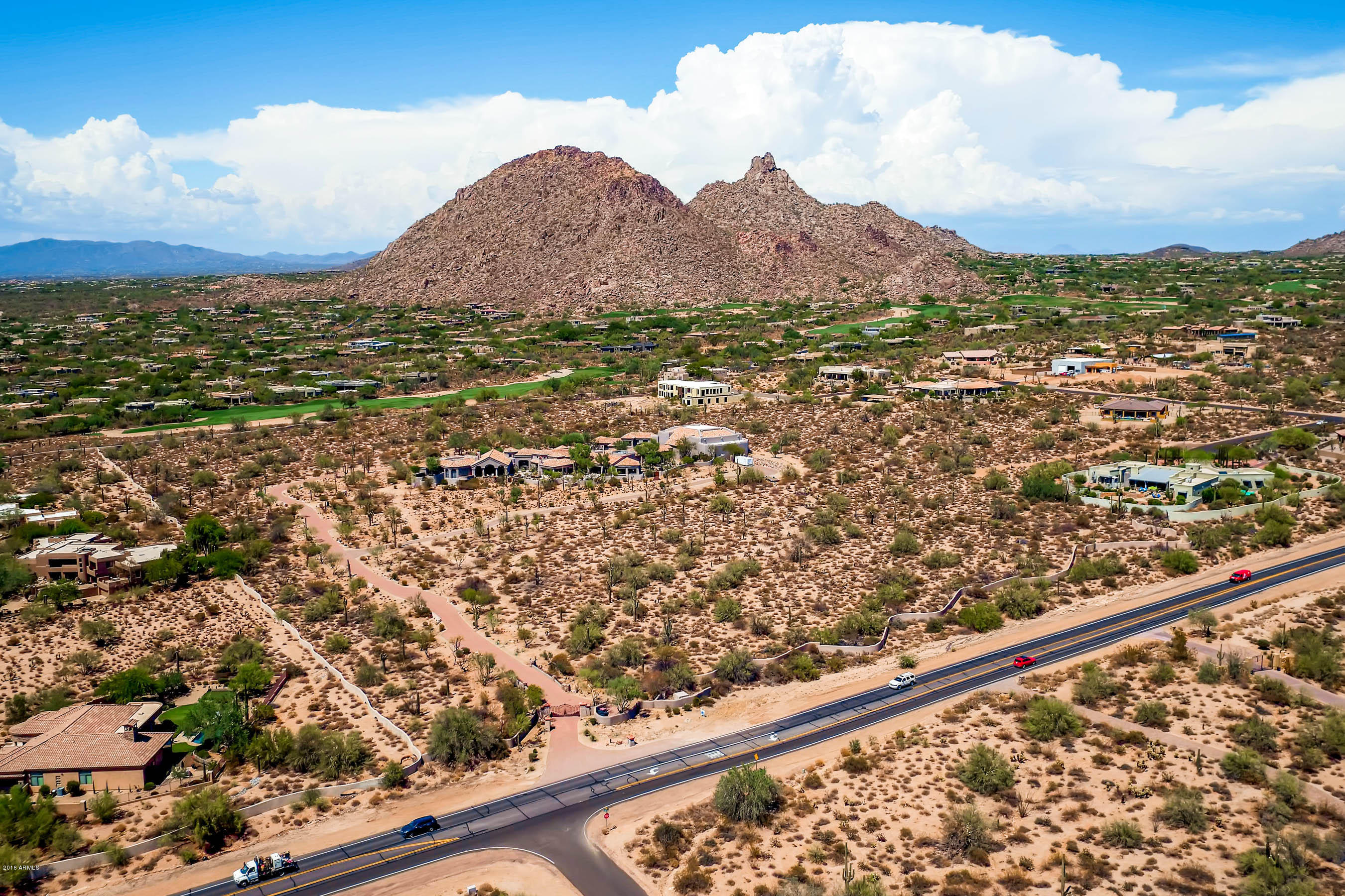 LAND DIVISION 9422 E HAPPY VALLEY RD SCOTTSDALE AZ
217-04-523, 217-04-524 - Residential