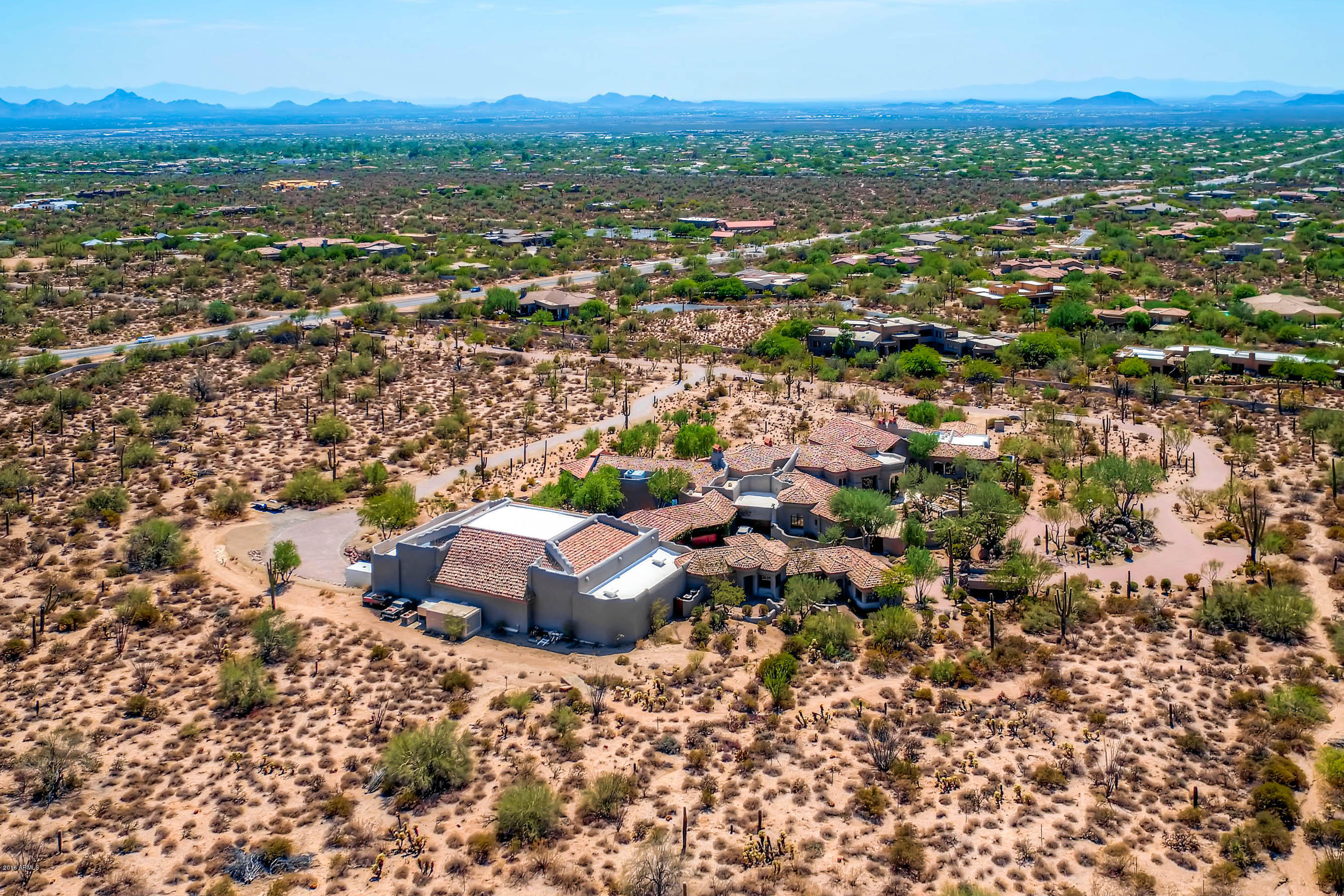 LAND DIVISION 9422 E HAPPY VALLEY RD SCOTTSDALE AZ
217-04-523, 217-04-524 - Residential