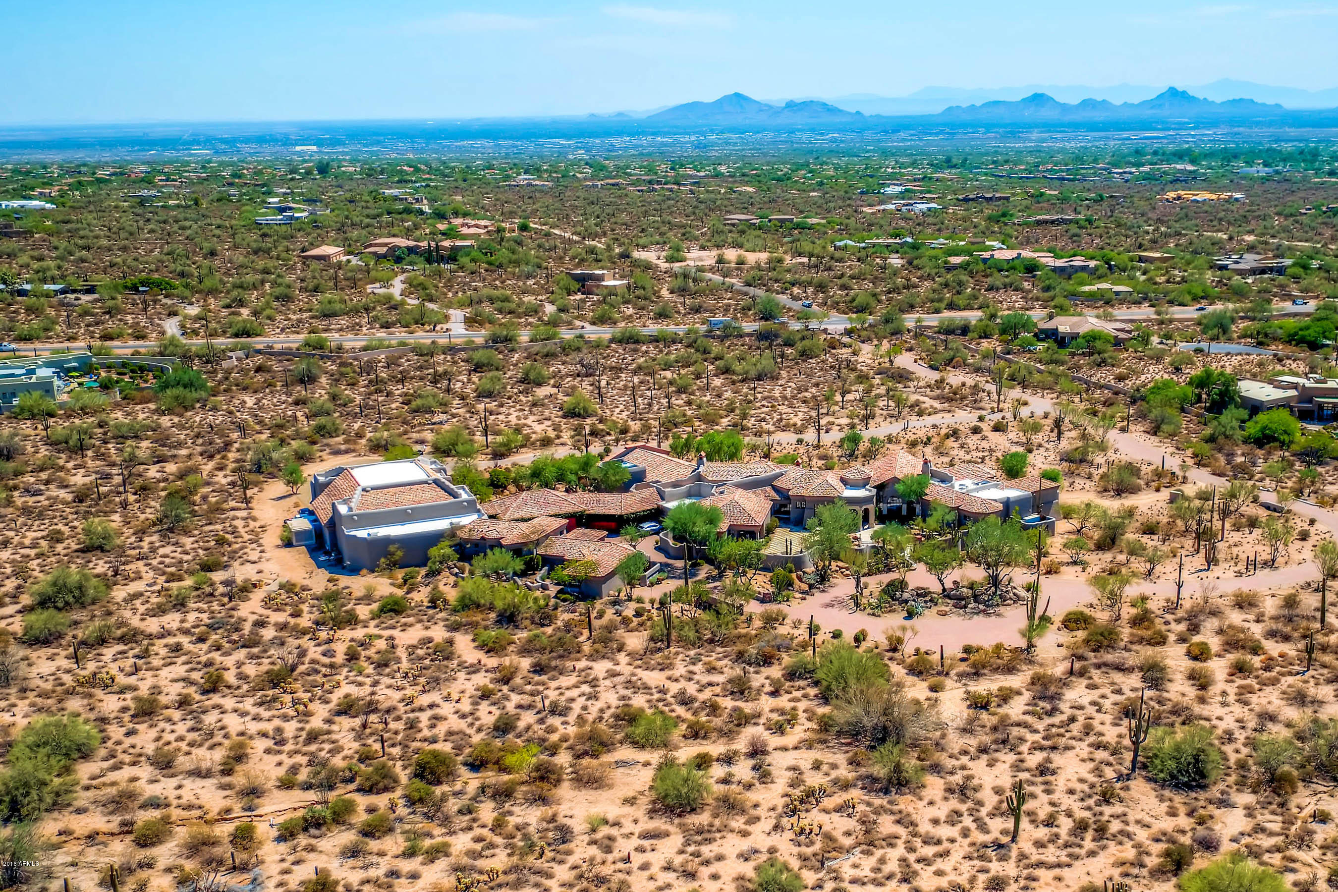 LAND DIVISION 9422 E HAPPY VALLEY RD SCOTTSDALE AZ
217-04-523, 217-04-524 - Residential
