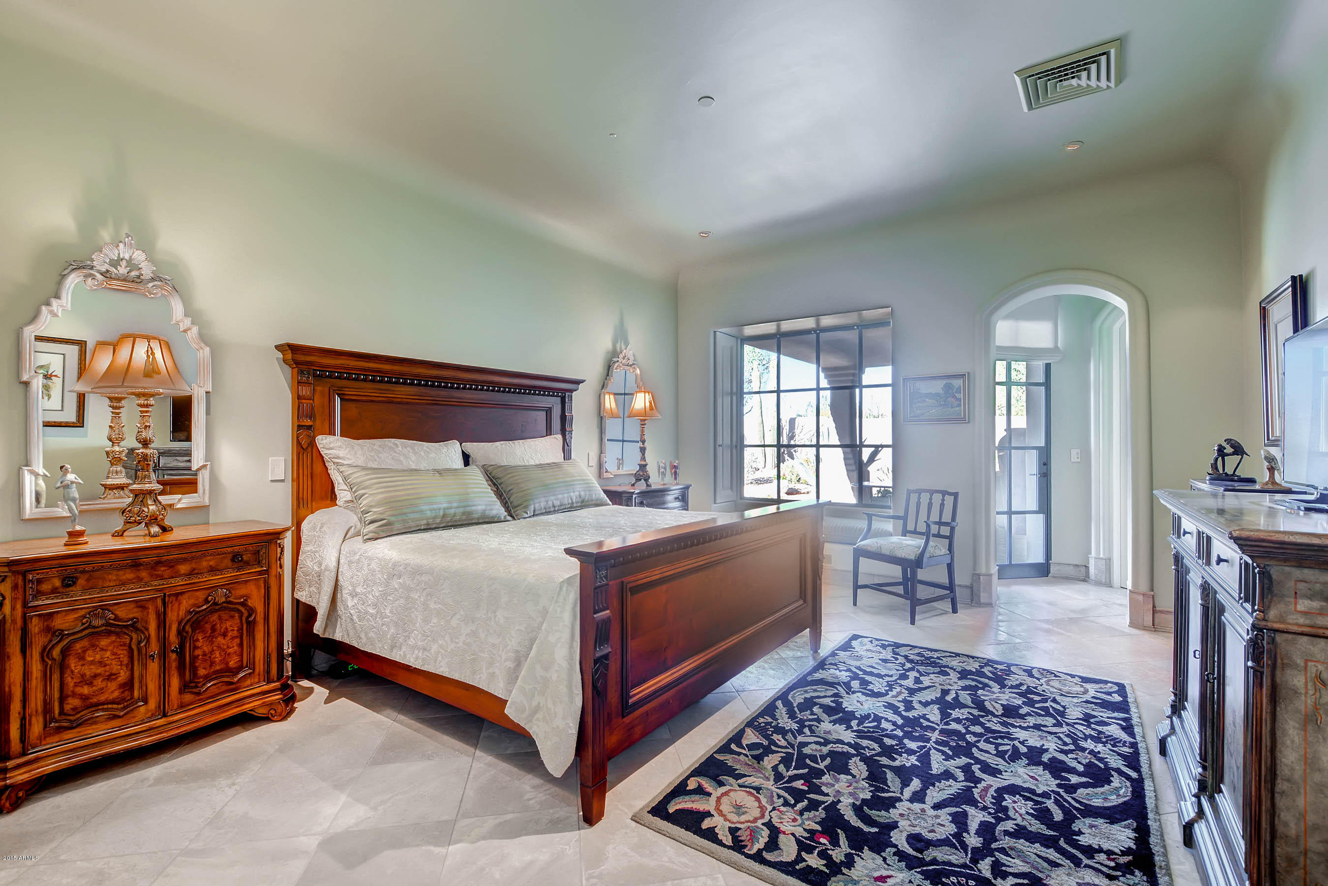 LAND DIVISION 9422 E HAPPY VALLEY RD SCOTTSDALE AZ
217-04-523, 217-04-524 - Residential