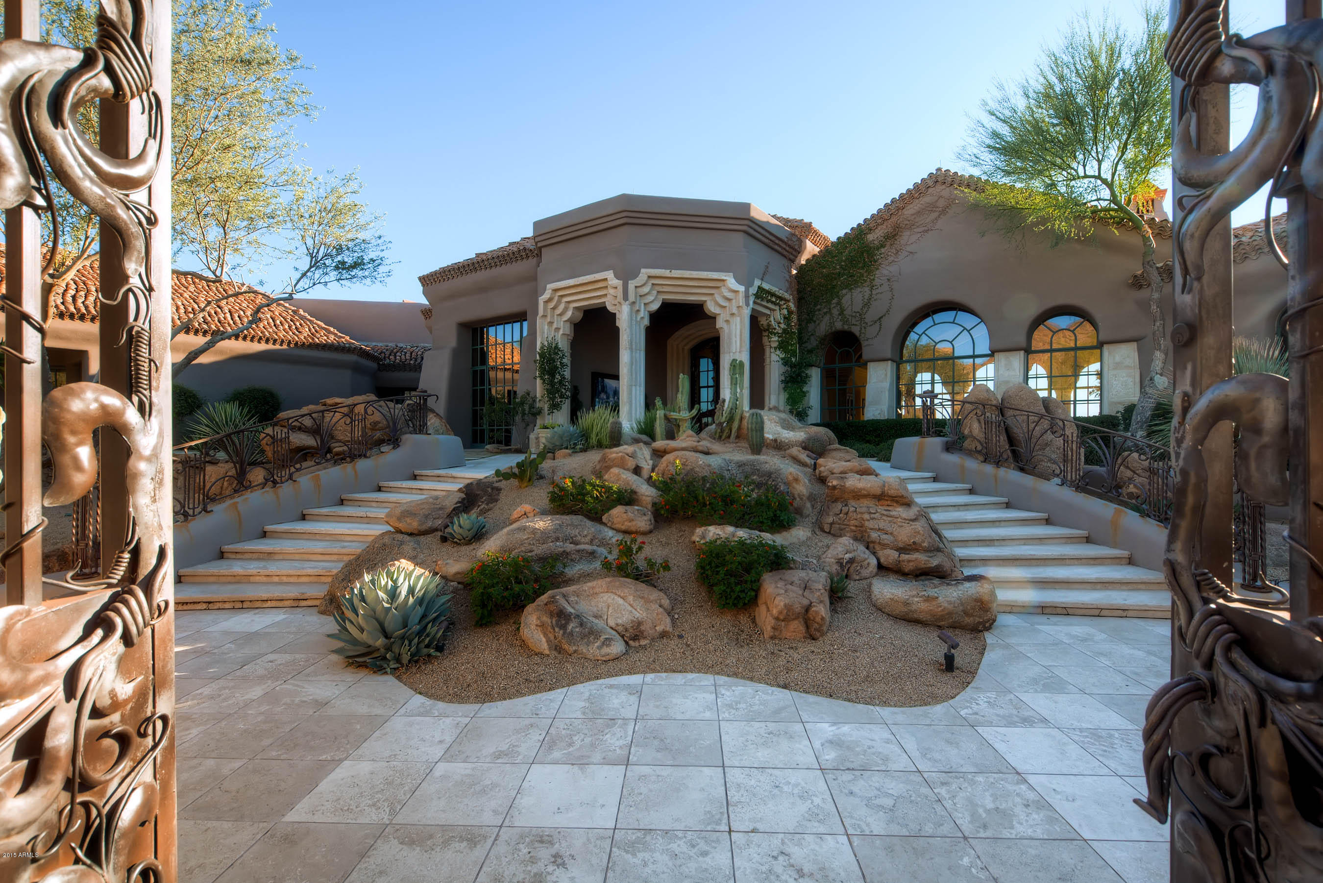 LAND DIVISION 9422 E HAPPY VALLEY RD SCOTTSDALE AZ
217-04-523, 217-04-524 - Residential
