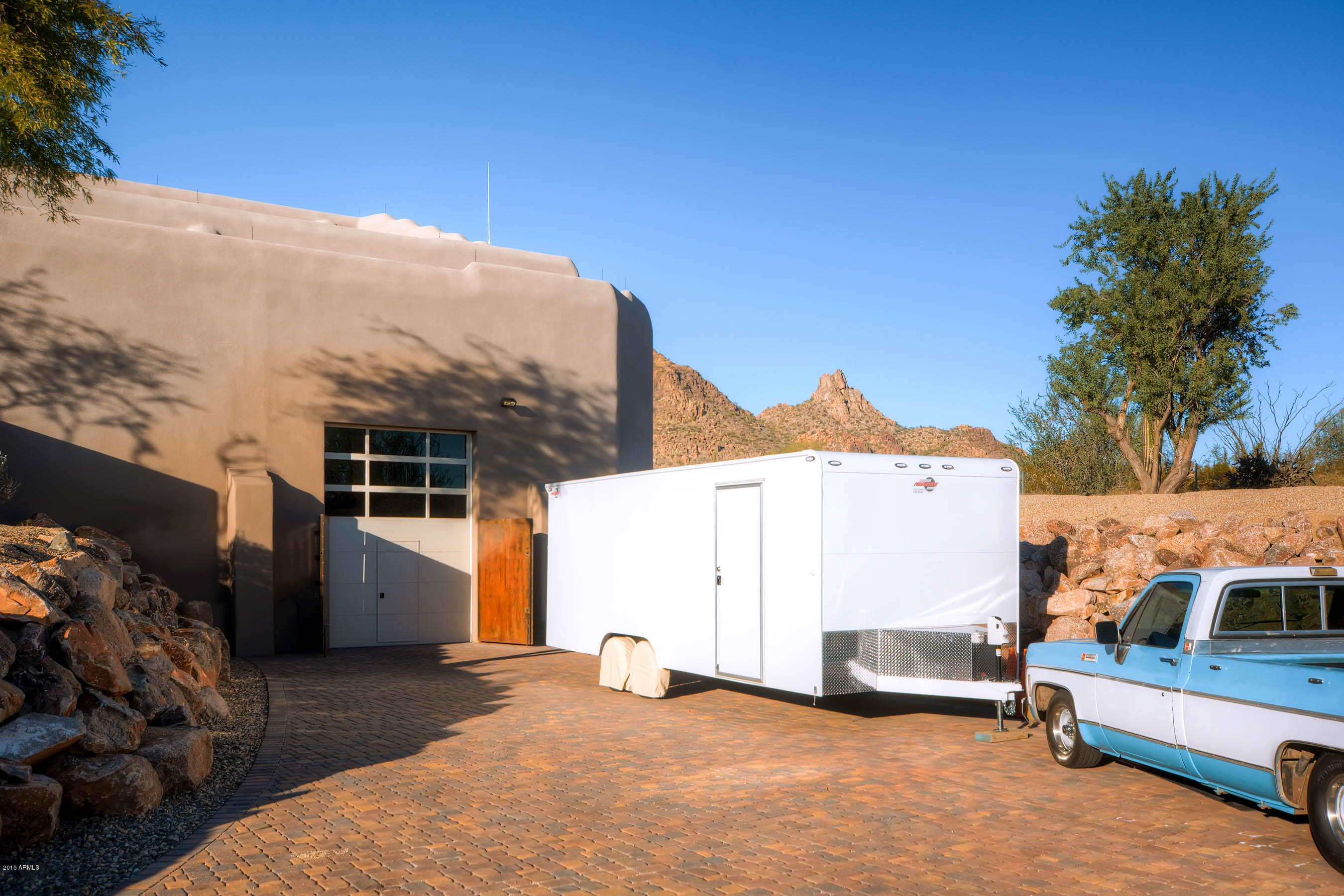 LAND DIVISION 9422 E HAPPY VALLEY RD SCOTTSDALE AZ
217-04-523, 217-04-524 - Residential