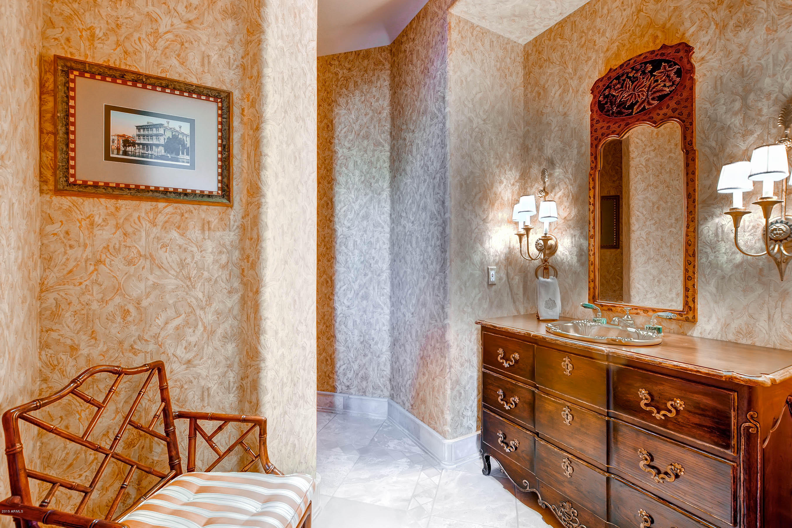 LAND DIVISION 9422 E HAPPY VALLEY RD SCOTTSDALE AZ
217-04-523, 217-04-524 - Residential