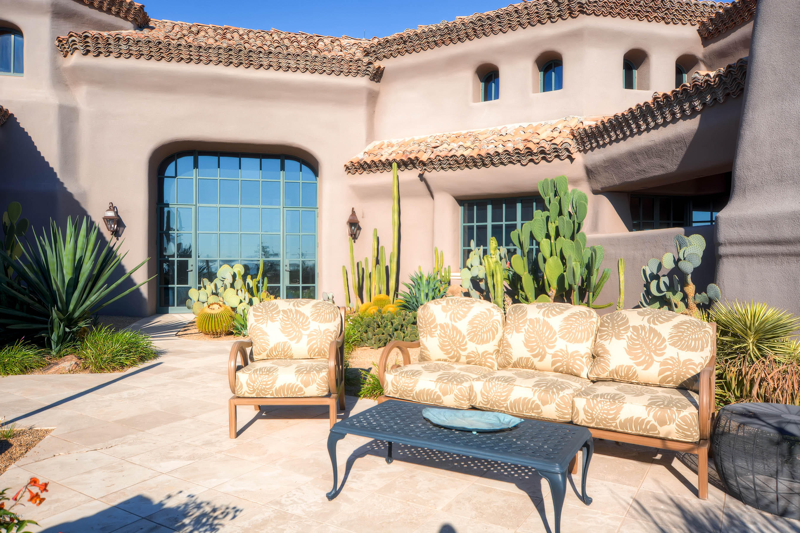 LAND DIVISION 9422 E HAPPY VALLEY RD SCOTTSDALE AZ
217-04-523, 217-04-524 - Residential