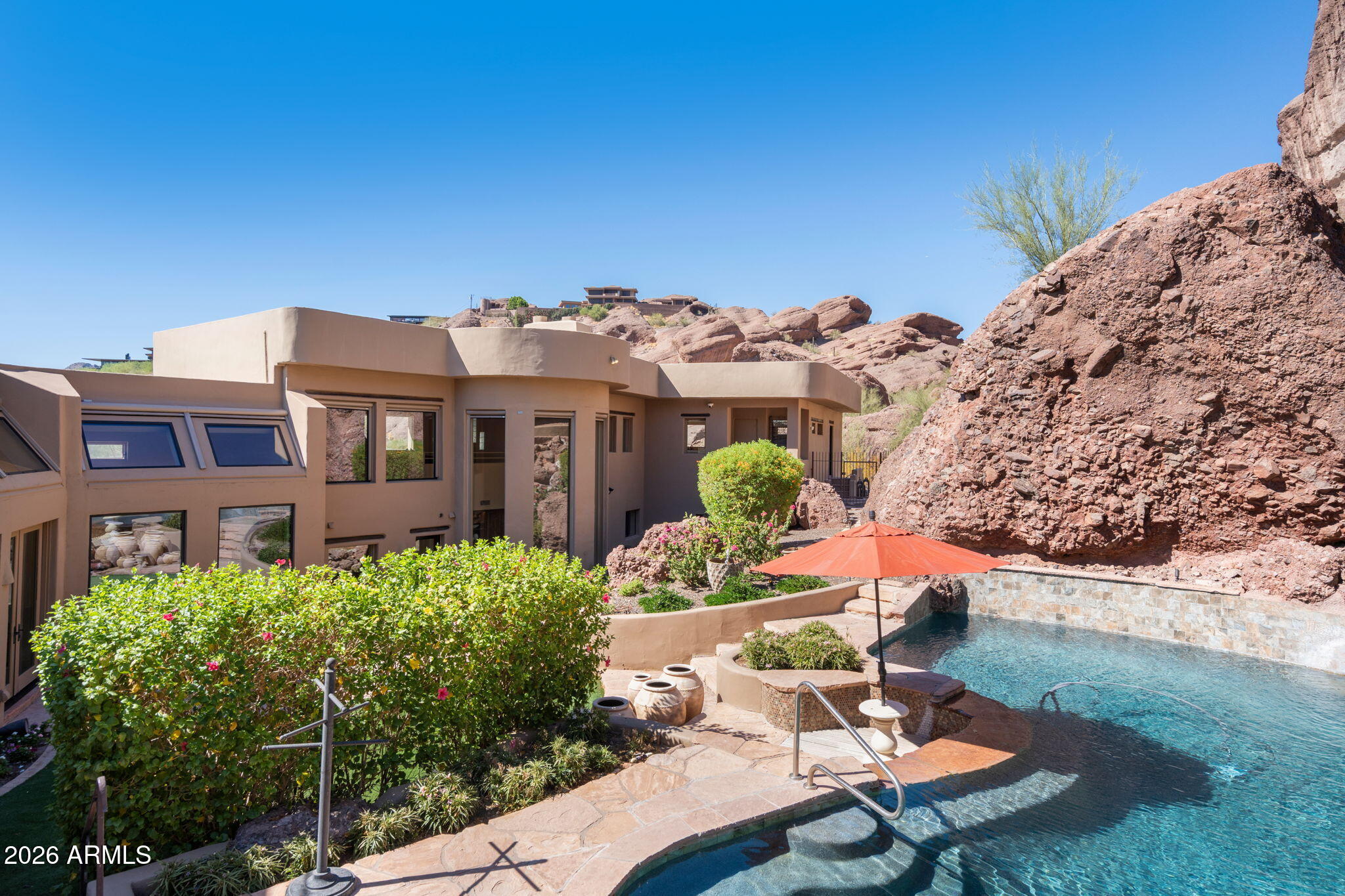CAMELBACK CANYON - Residential