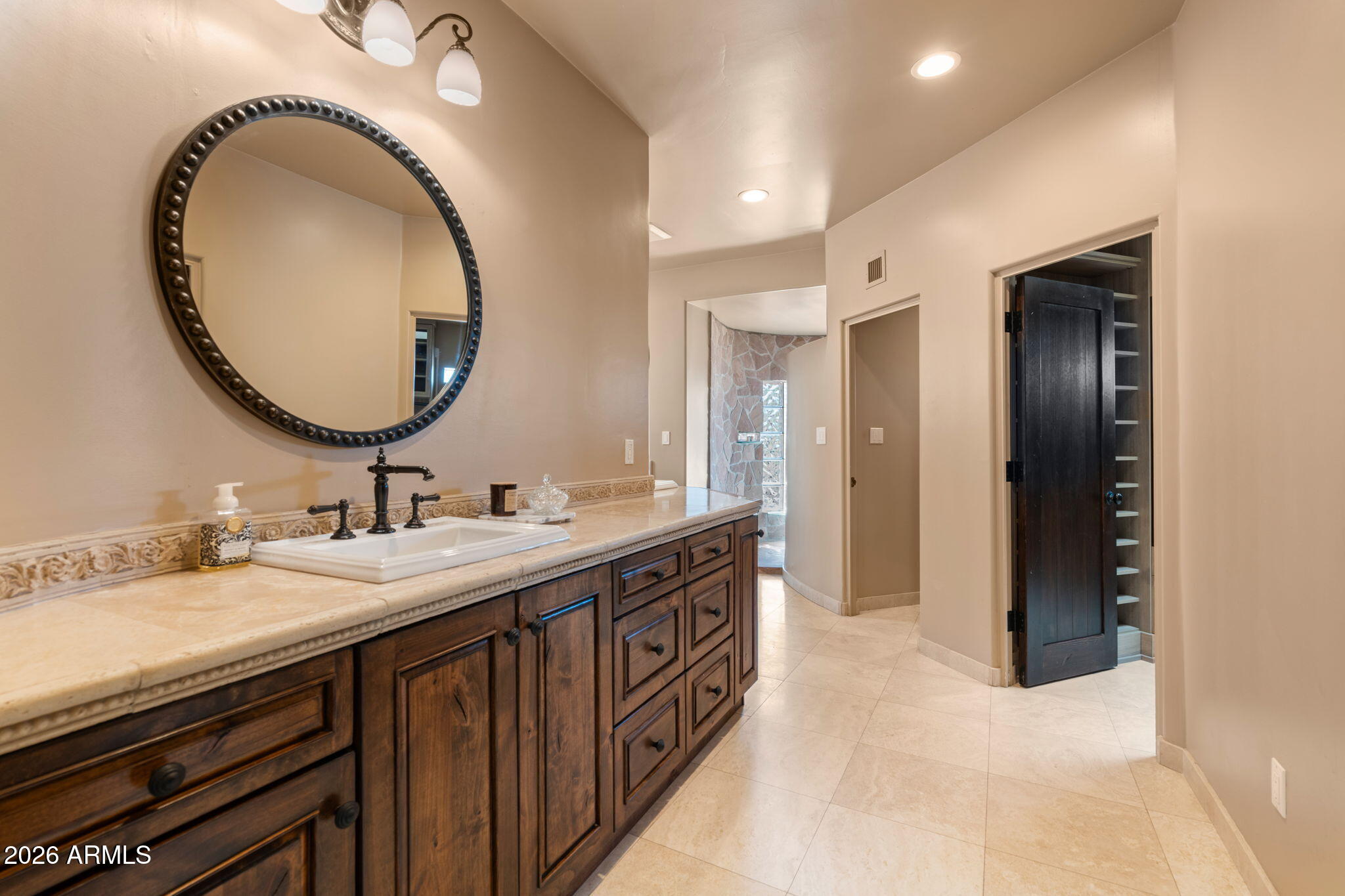 CAMELBACK CANYON - Residential