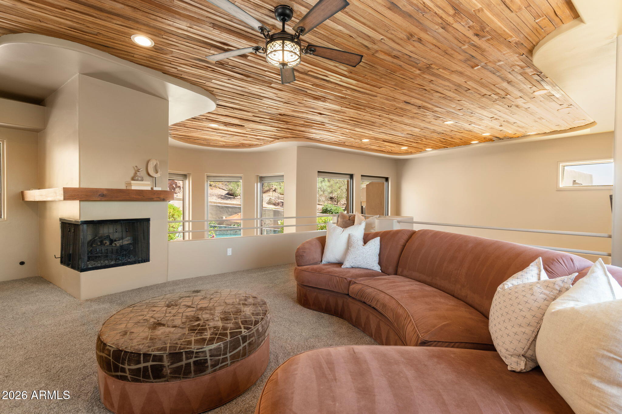 CAMELBACK CANYON - Residential