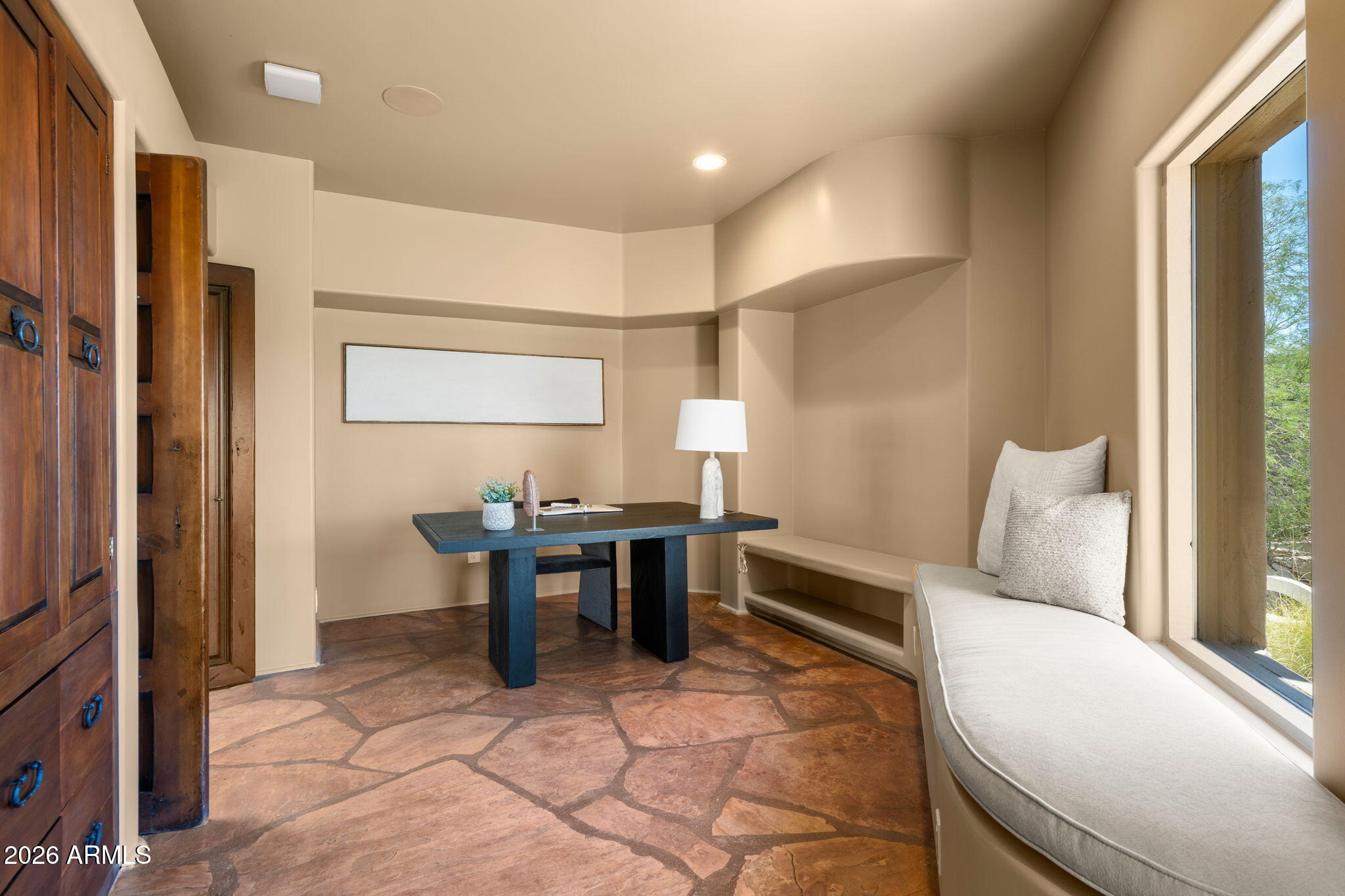 CAMELBACK CANYON - Residential