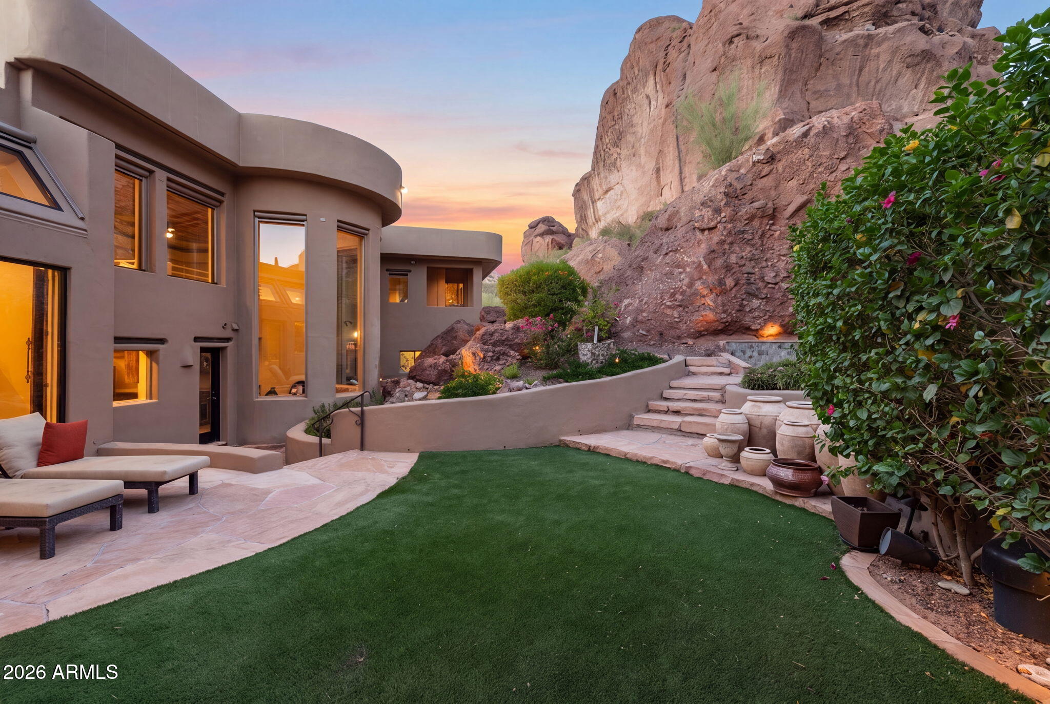 CAMELBACK CANYON - Residential
