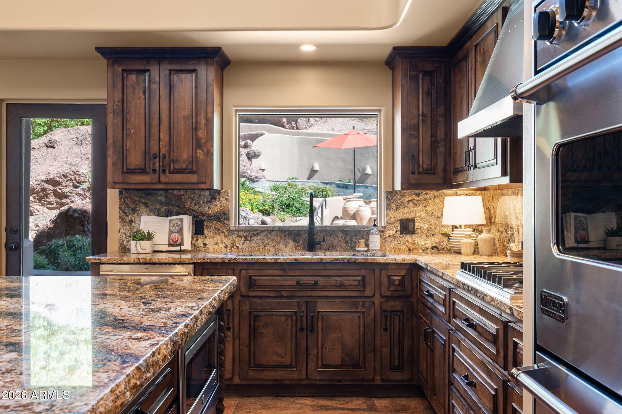 CAMELBACK CANYON - Residential