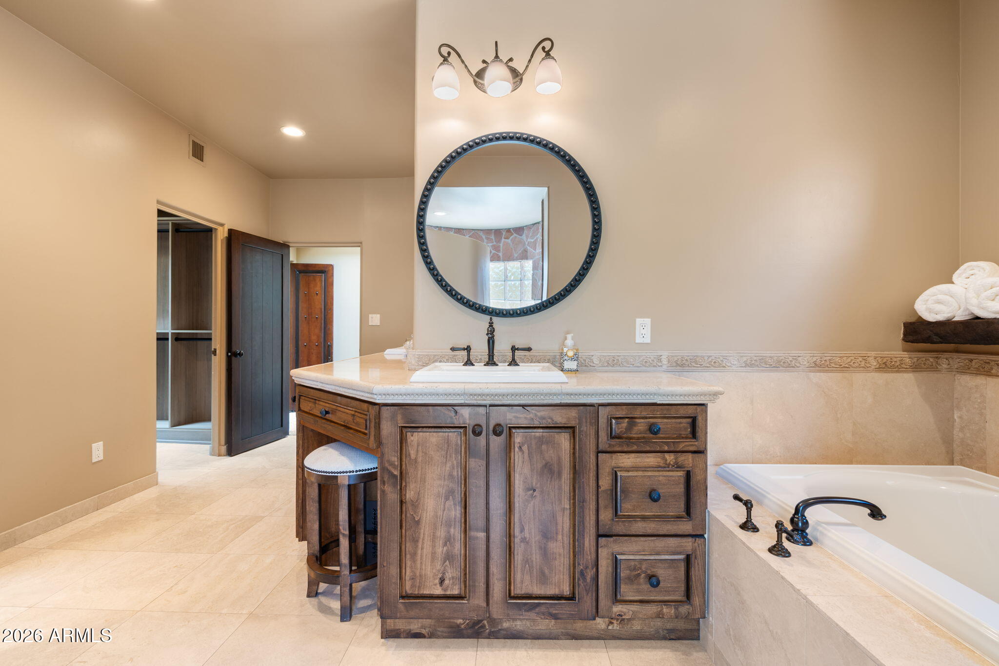 CAMELBACK CANYON - Residential