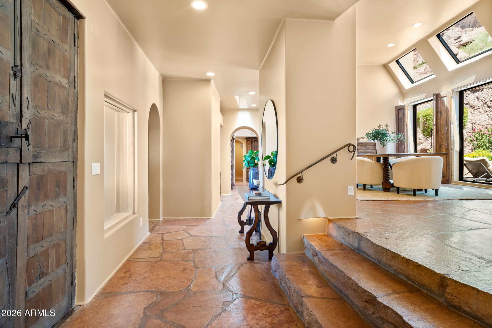 CAMELBACK CANYON - Residential
